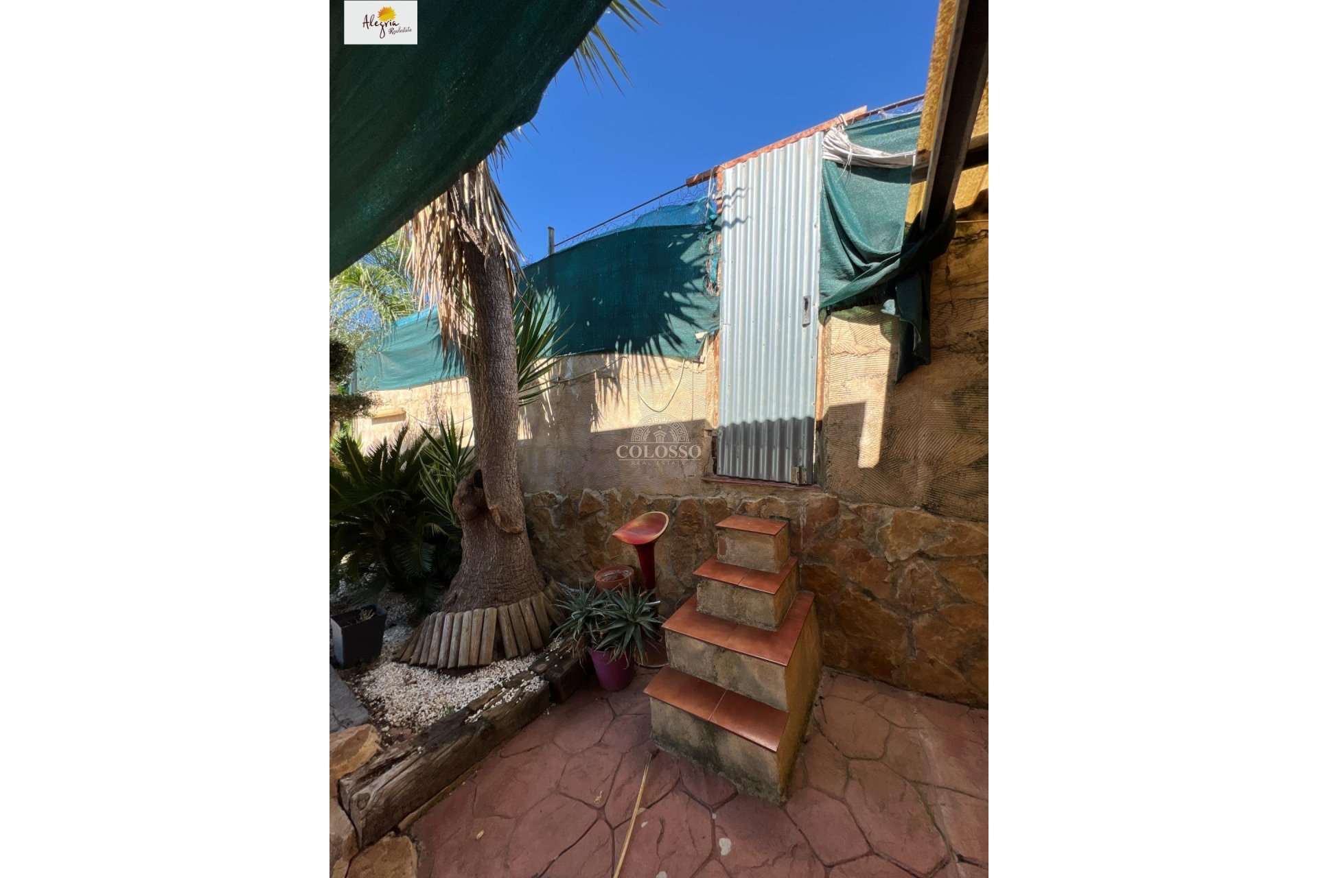 Resale - Chalet -
Godelleta - El bosque