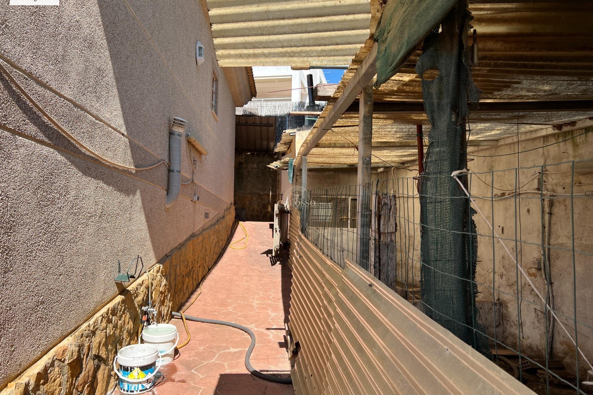 Resale - Chalet -
Godelleta - El bosque