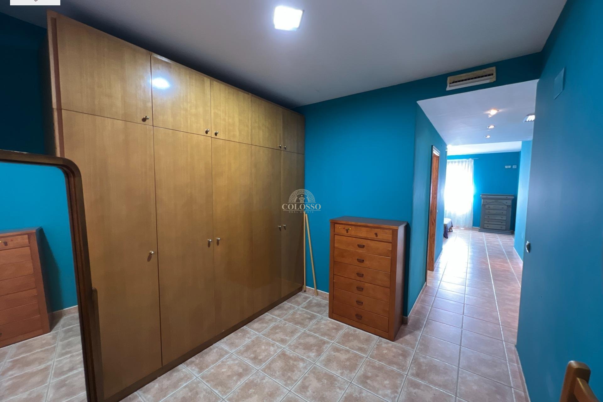Resale - Chalet -
Godelleta - El bosque