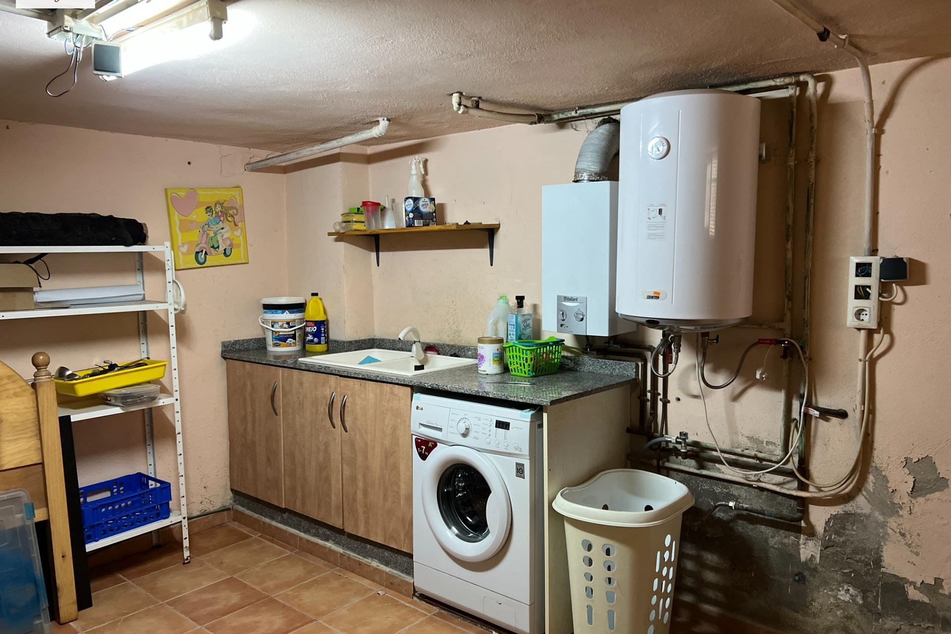 Resale - Chalet -
Godelleta - El bosque