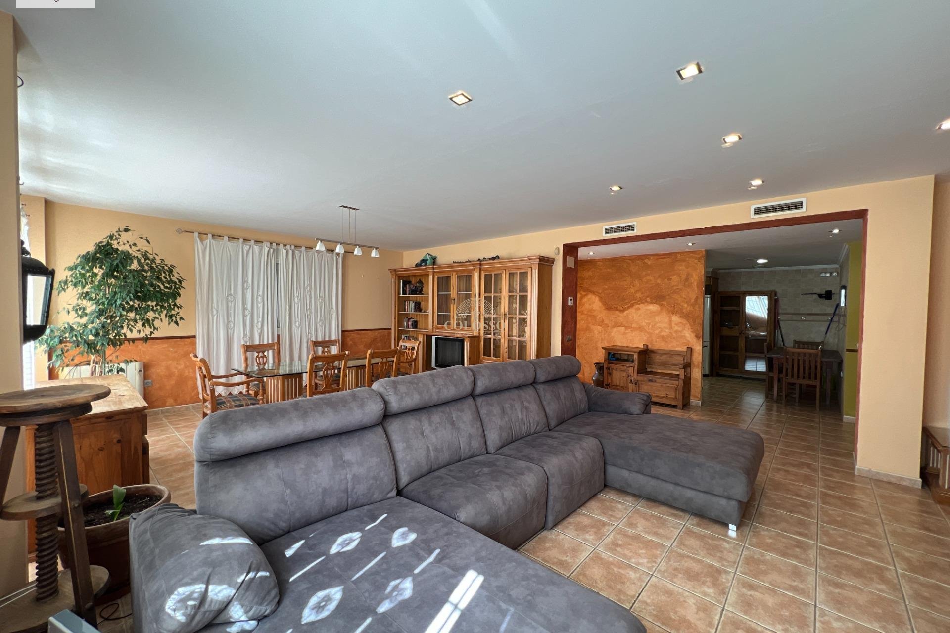 Resale - Chalet -
Godelleta - El bosque