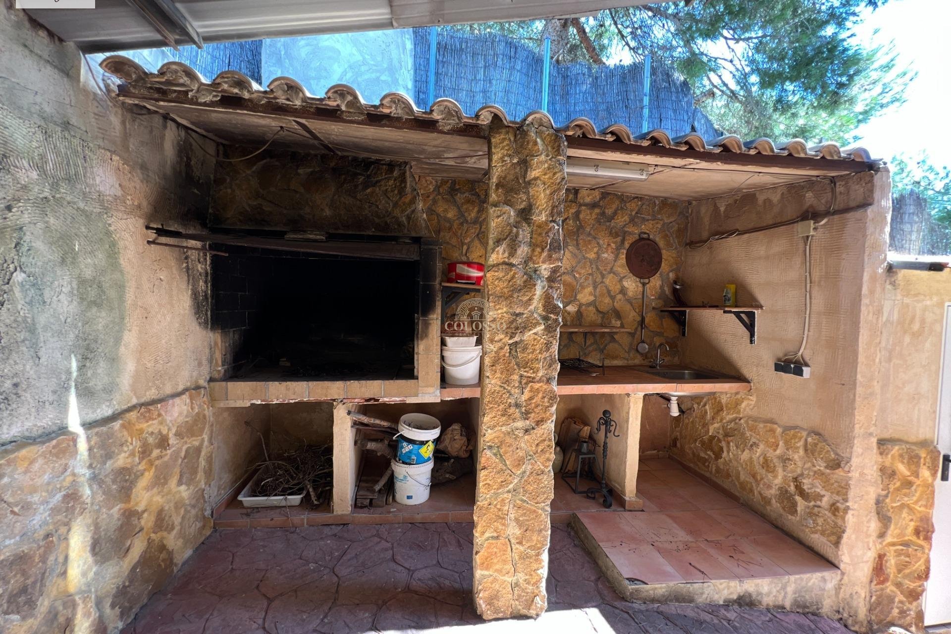 Resale - Chalet -
Godelleta - El bosque