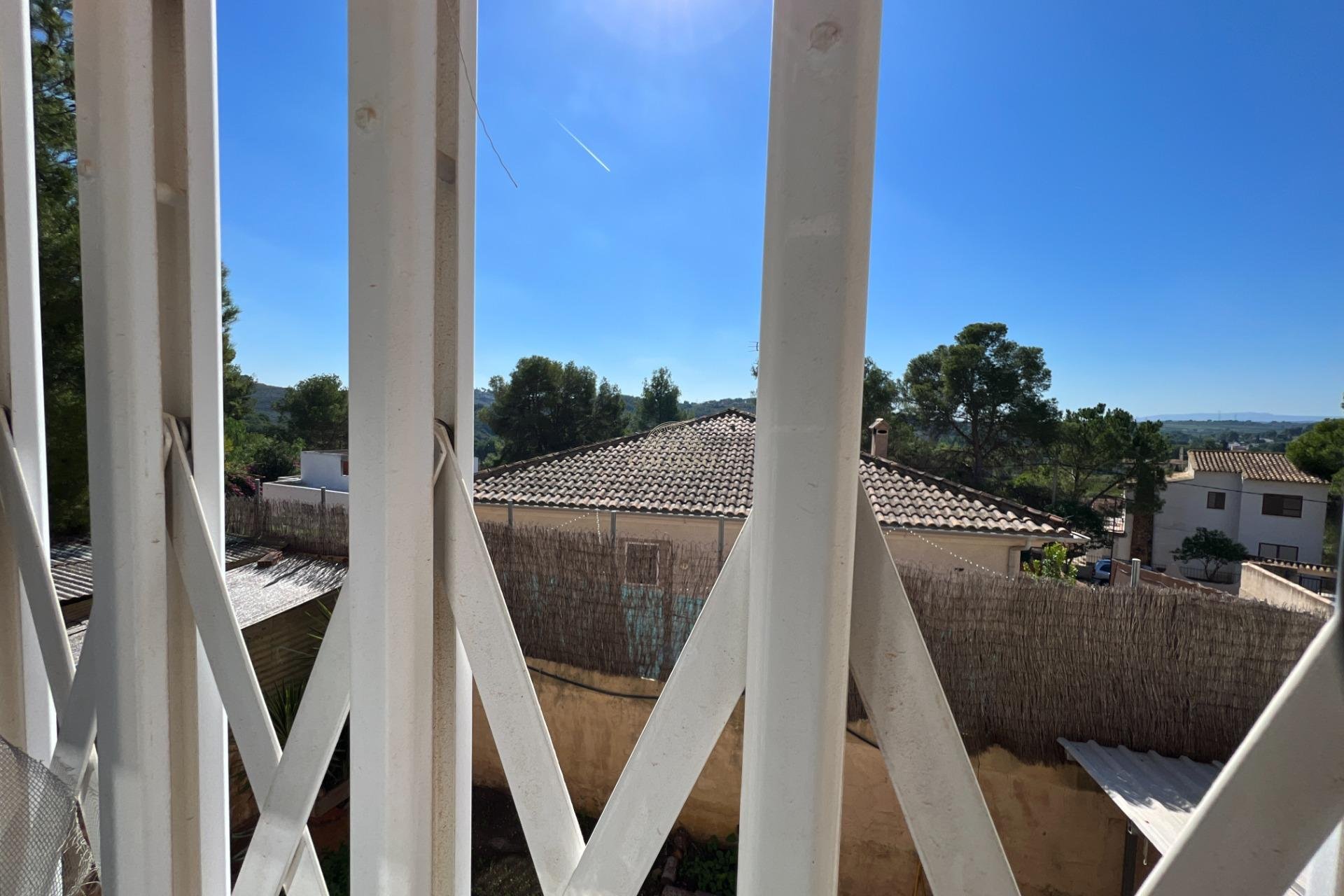 Resale - Chalet -
Godelleta - El bosque