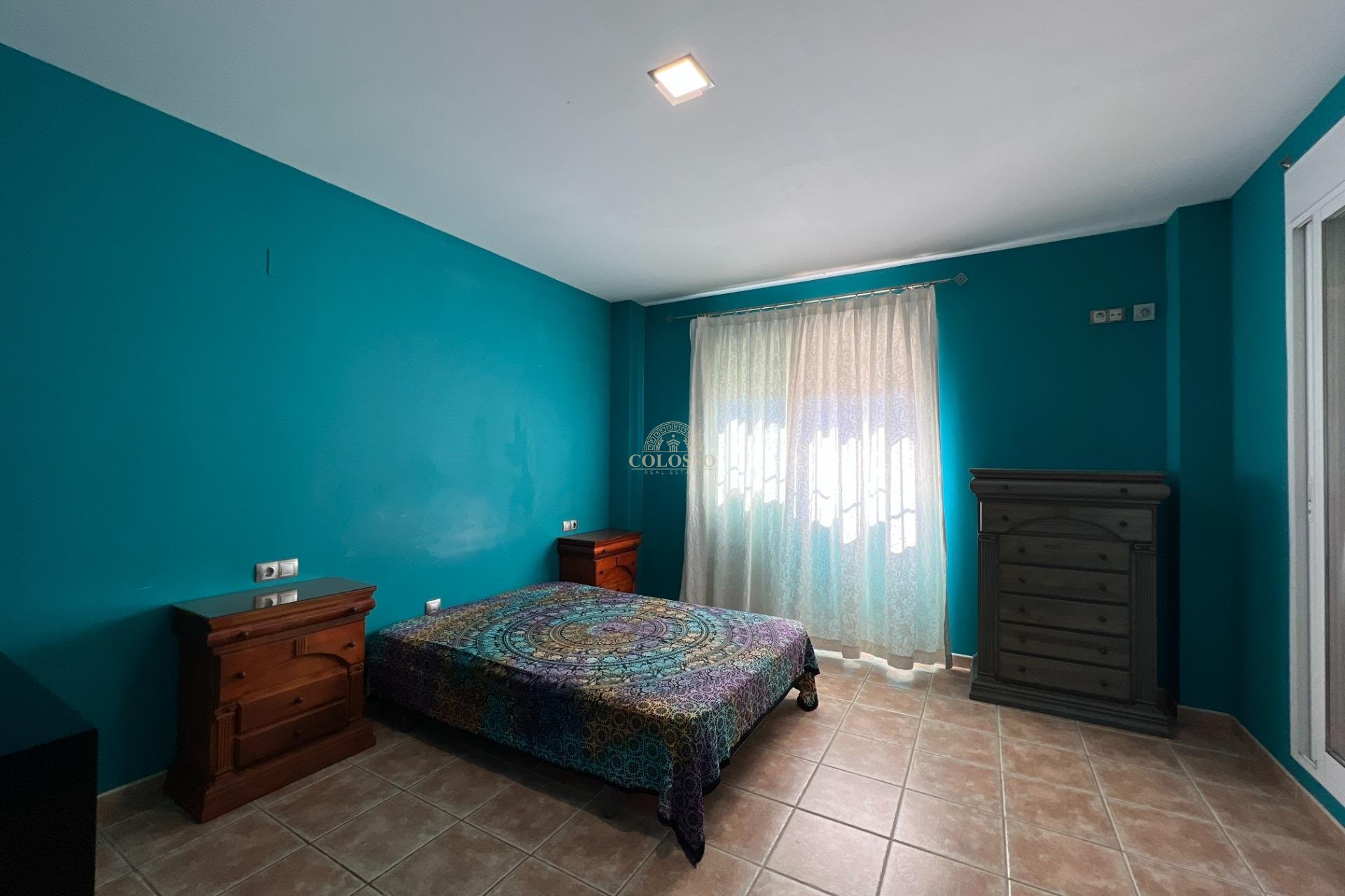 Resale - Chalet -
Godelleta - El bosque