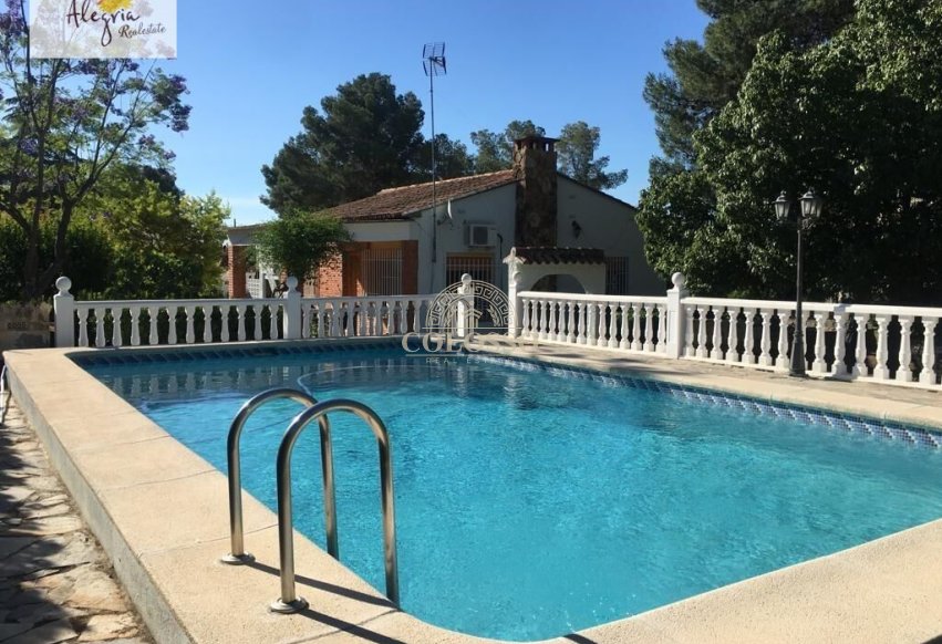 Resale - Chalet -
L'Eliana - LA ELIANA PUEBLO