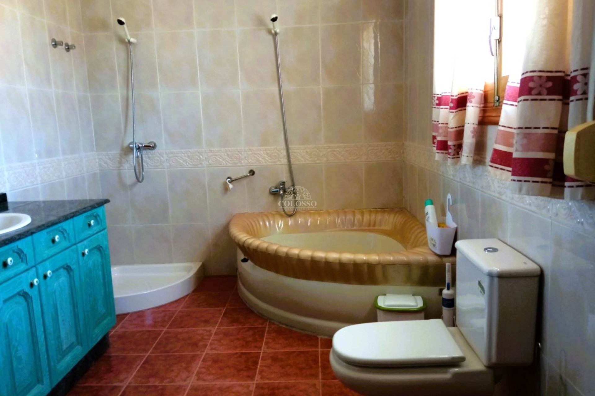 Resale - Chalet -
Mutxamel - Bonalba-Cotoveta