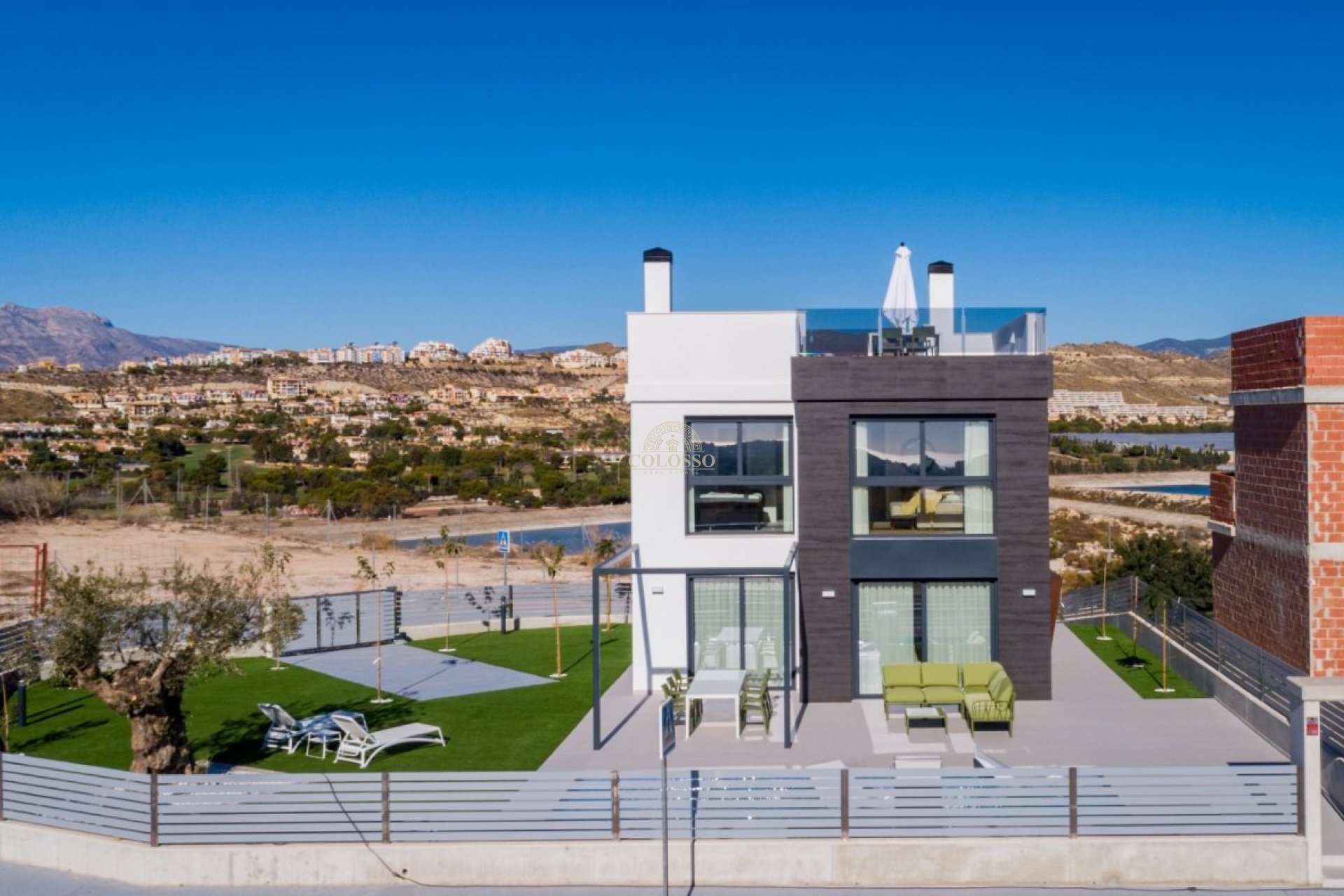 Resale - Chalet -
Mutxamel - Bonalba-Cotoveta