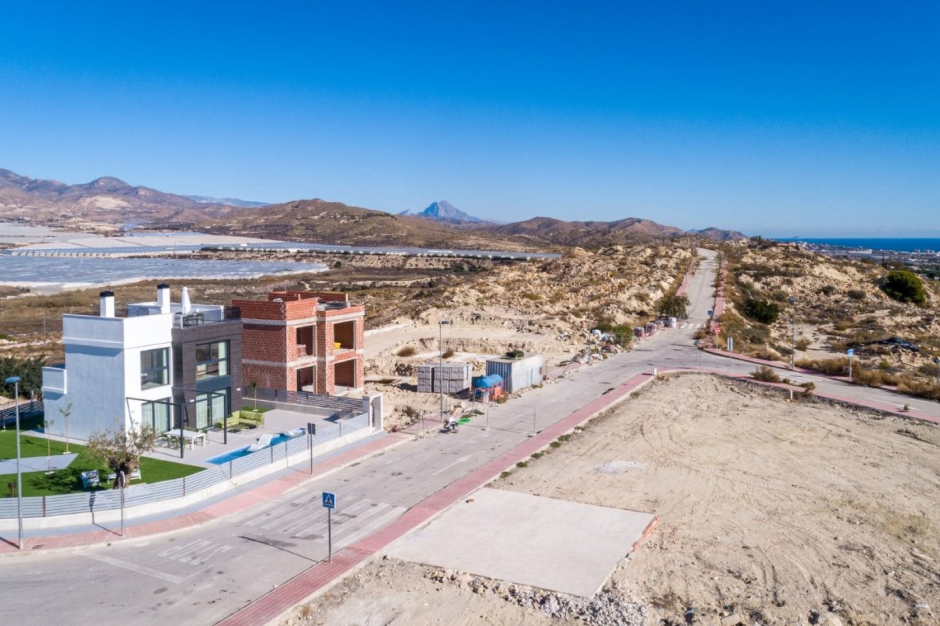 Resale - Chalet -
Mutxamel - Bonalba-Cotoveta