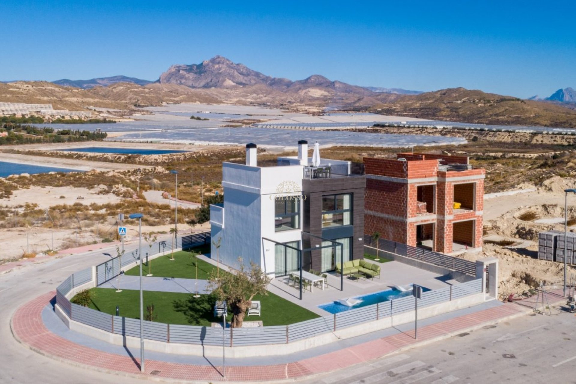 Resale - Chalet -
Mutxamel - Bonalba-Cotoveta