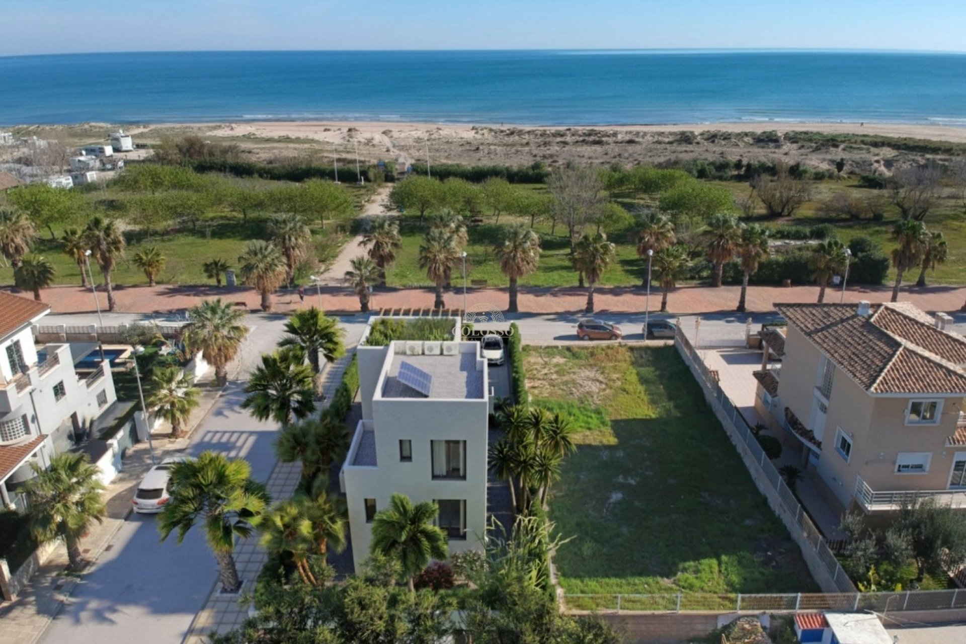 Resale - Chalet -
Oliva - Oliva, Zona de - Oliva