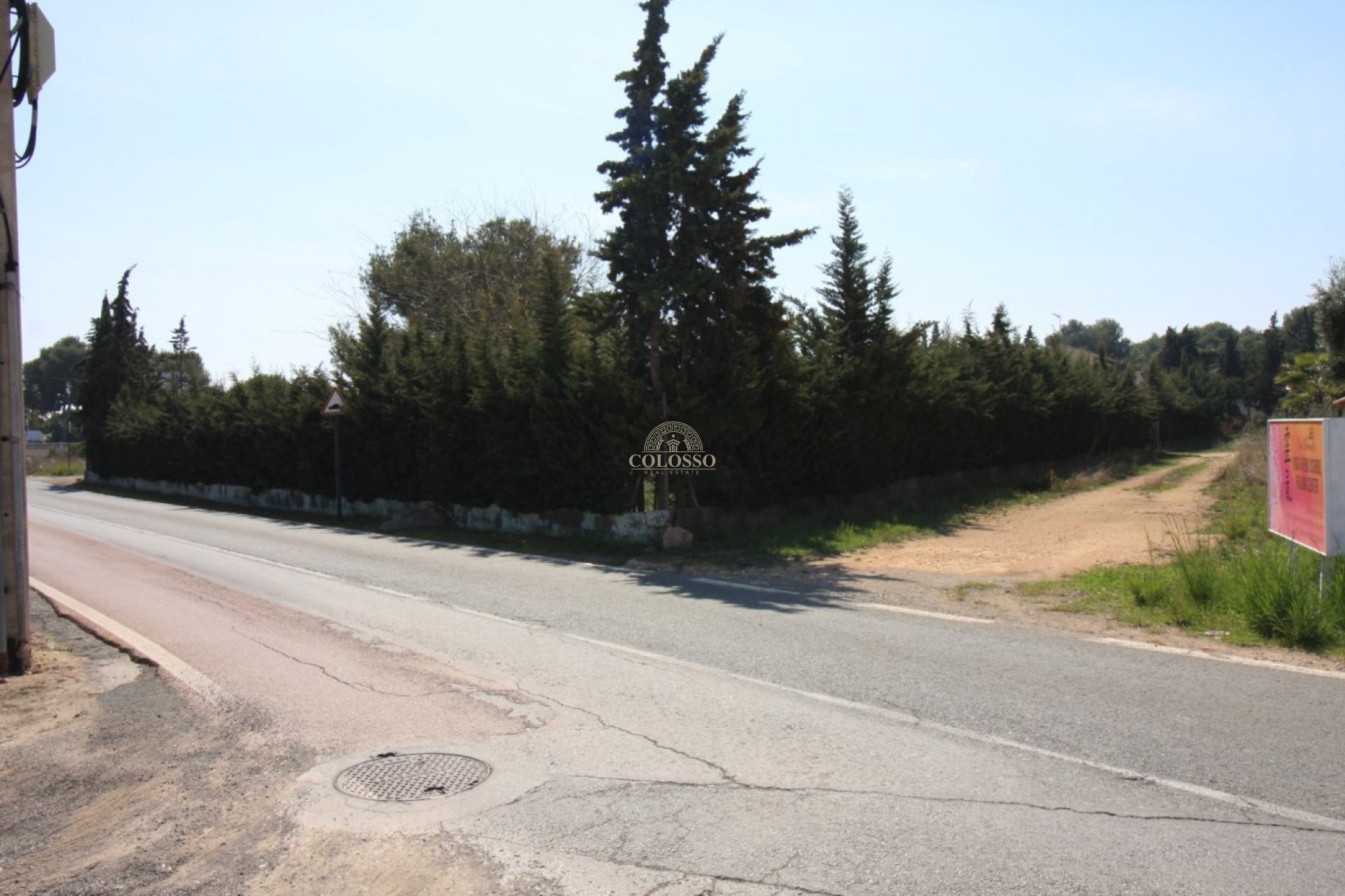 Resale - Chalet -
Orihuela Costa - Campoamor