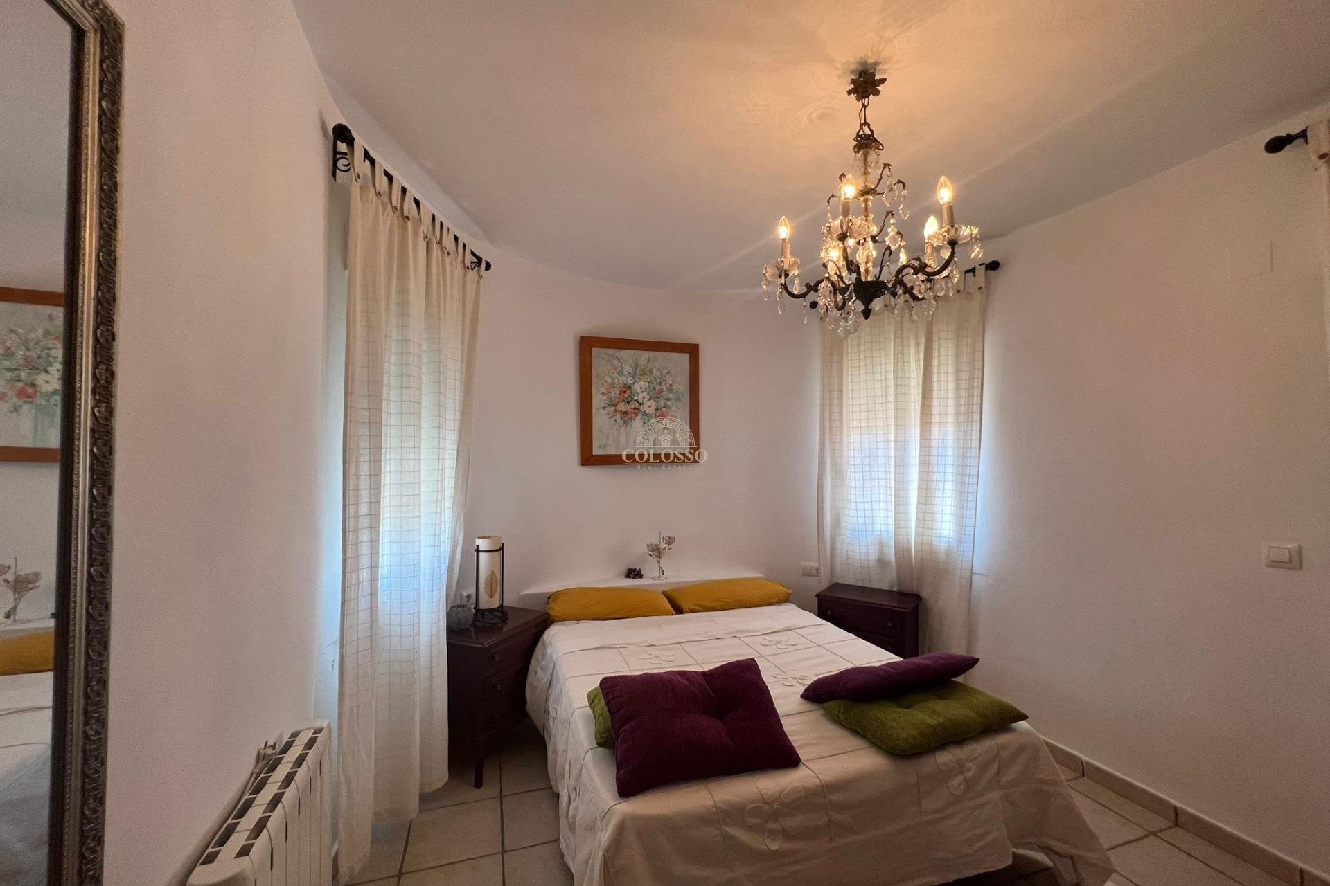 Resale - Chalet -
Orihuela Costa - Playa Flamenca Norte