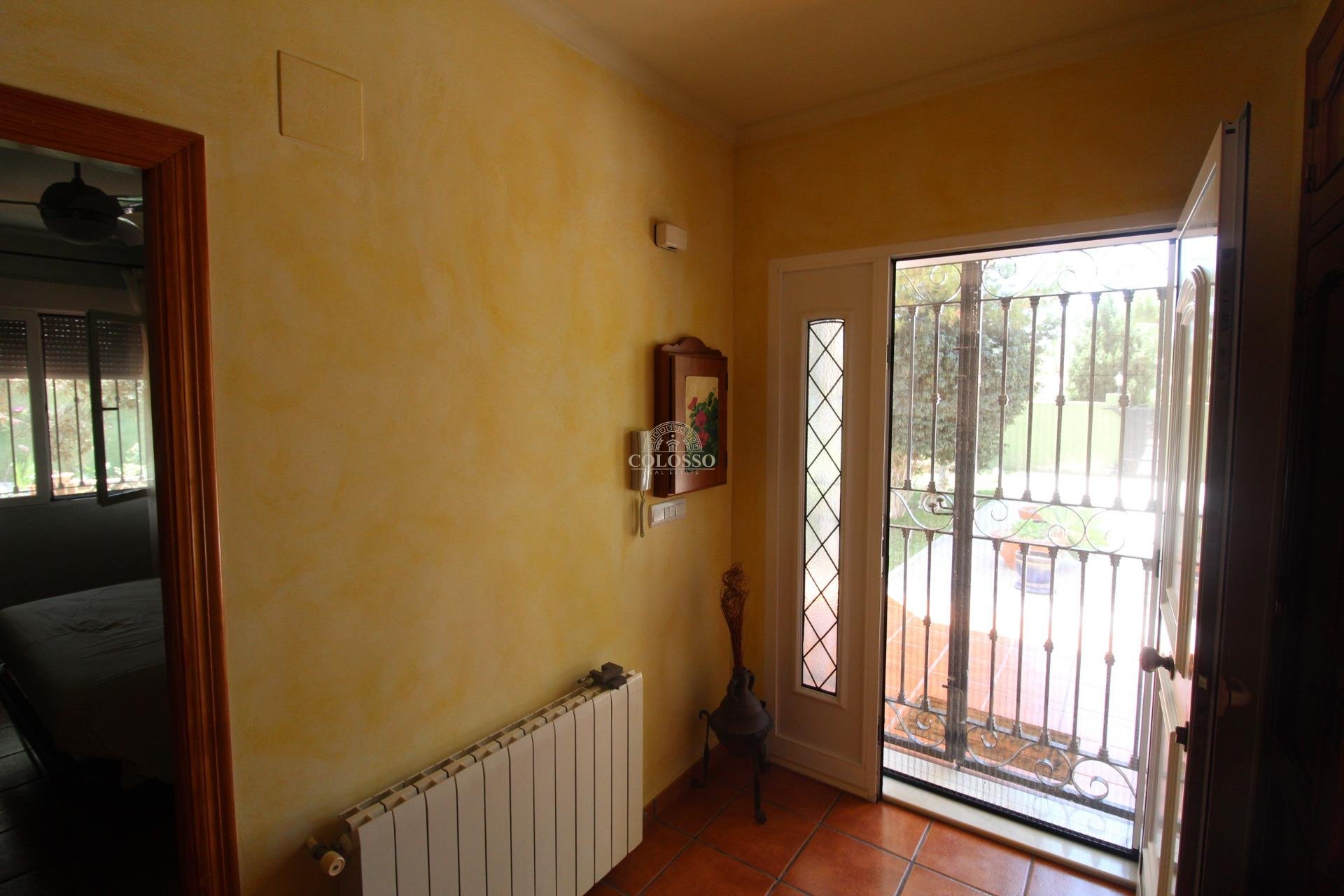 Resale - Chalet -
Orihuela Costa - Punta Prima