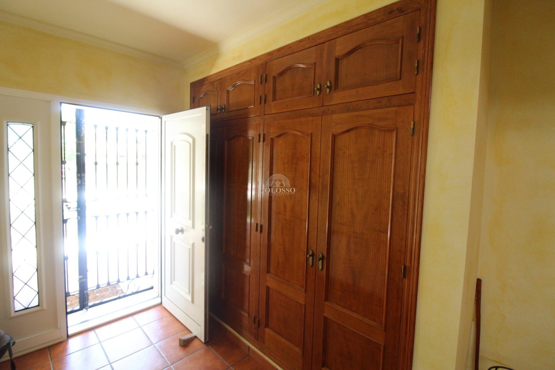 Resale - Chalet -
Orihuela Costa - Punta Prima