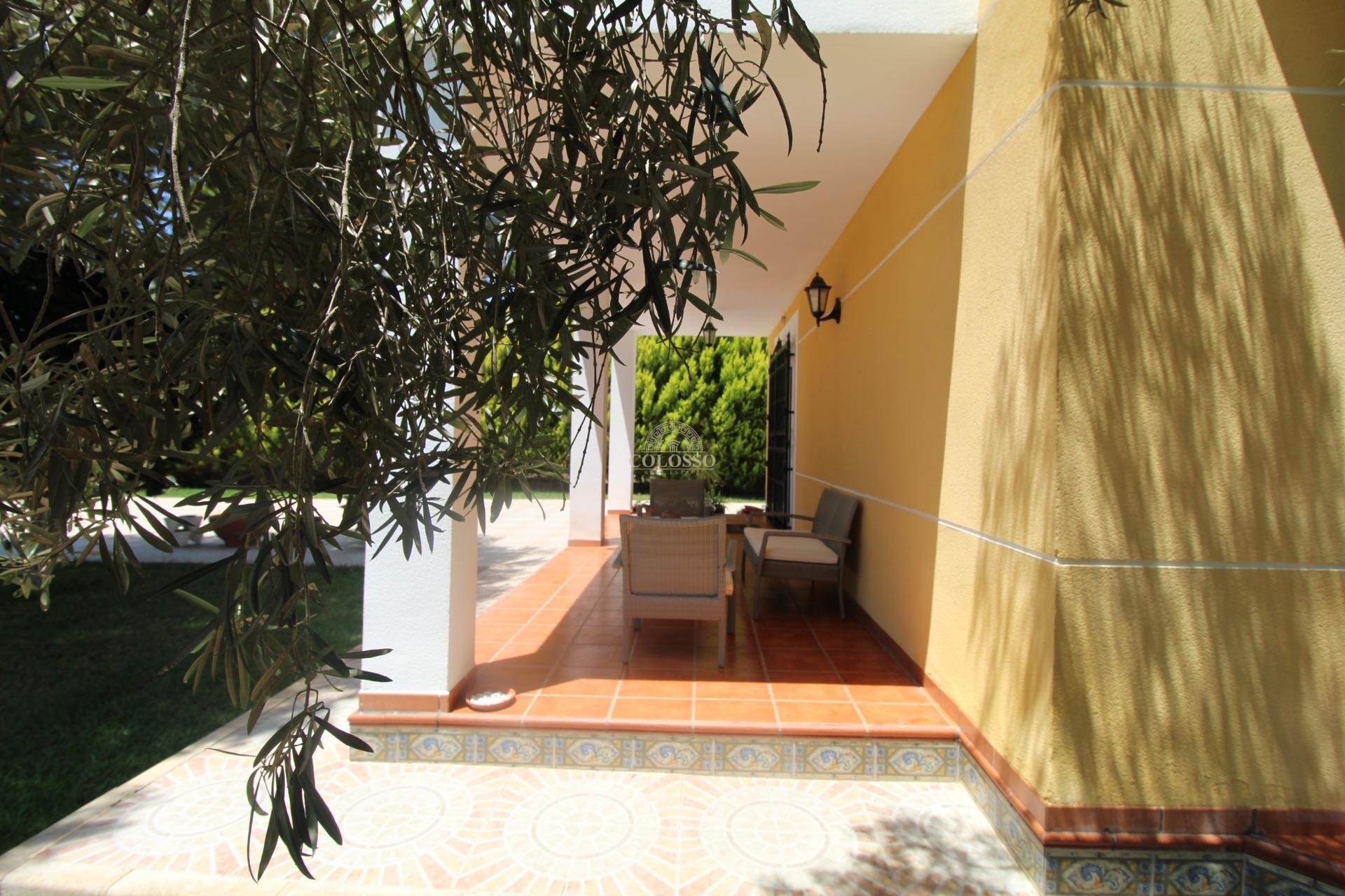 Resale - Chalet -
Orihuela Costa - Punta Prima