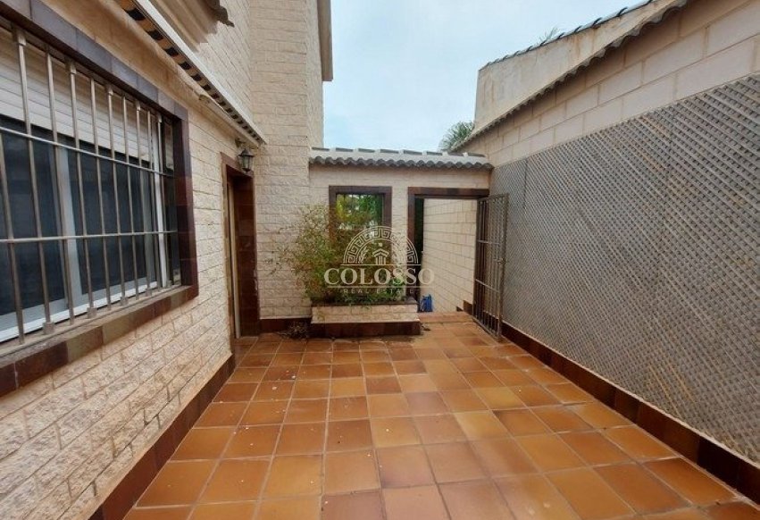 Resale - Chalet -
Pilar de la Horadada - La Torre de la Horadada