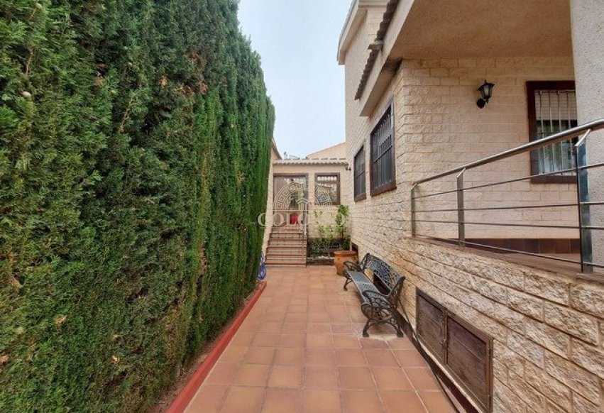 Resale - Chalet -
Pilar de la Horadada - La Torre de la Horadada
