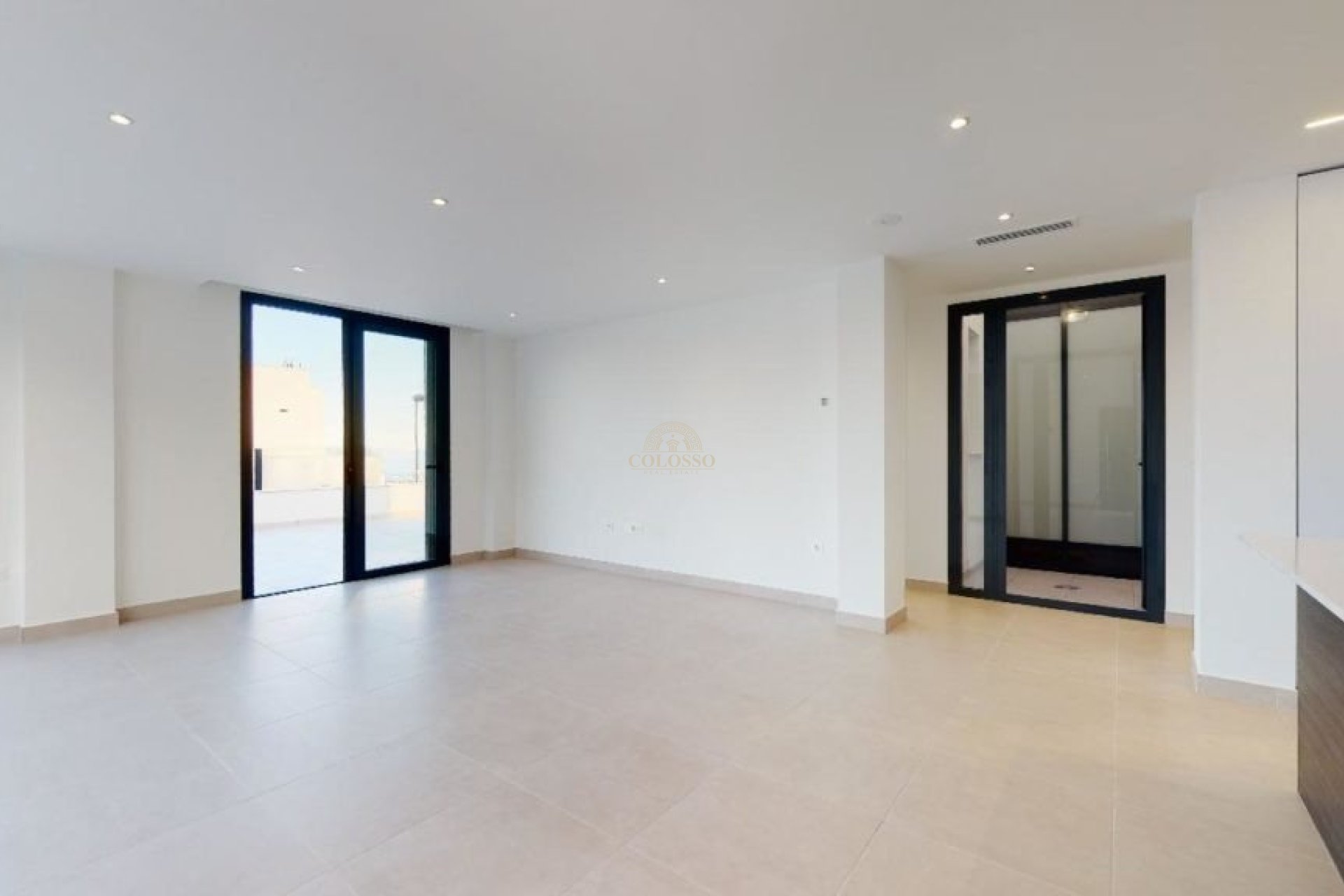 Resale - Chalet -
Polop - Alberca
