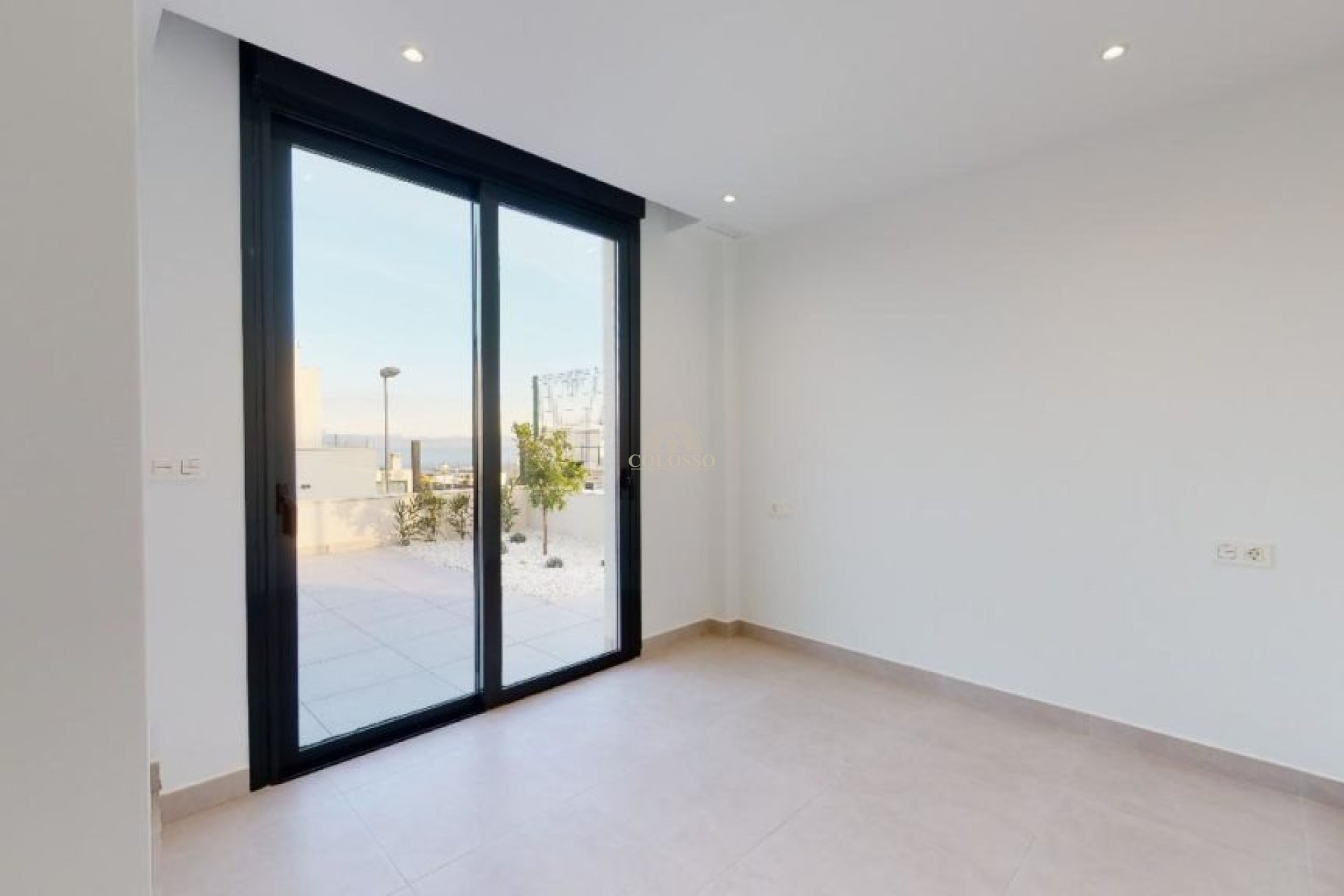 Resale - Chalet -
Polop - Alberca