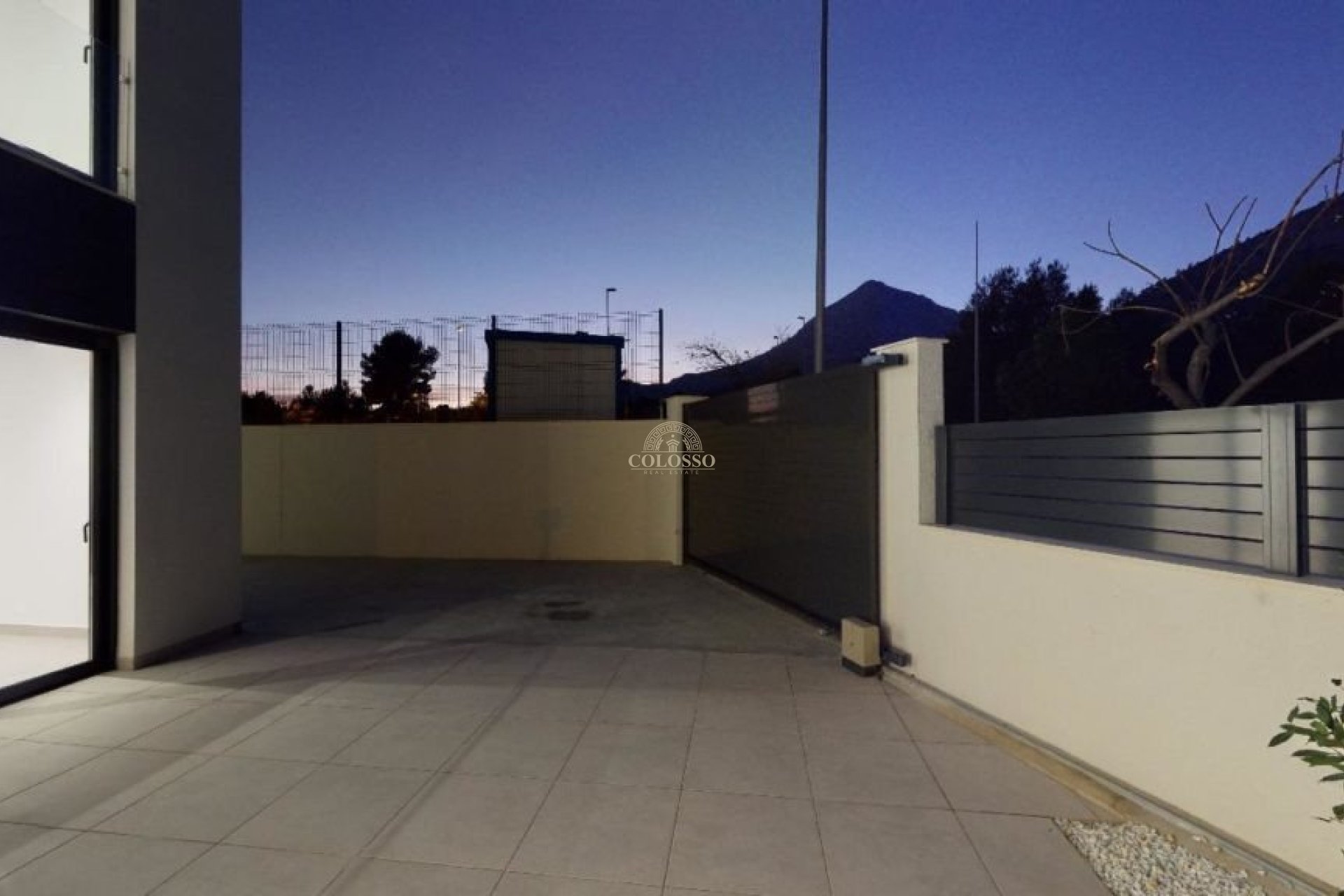 Resale - Chalet -
Polop - Alberca