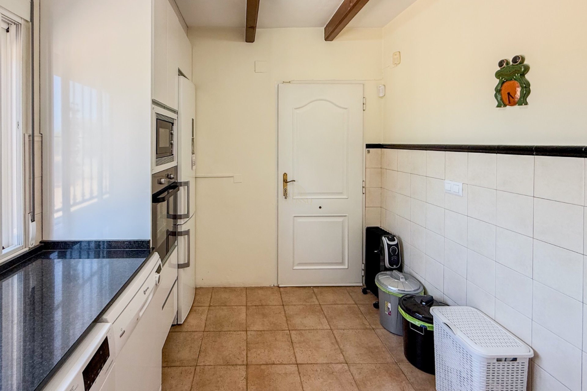 Resale - Chalet -
Rafal
