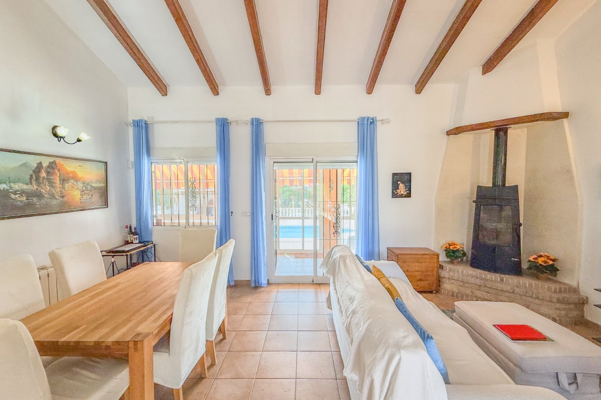 Resale - Chalet -
Rafal