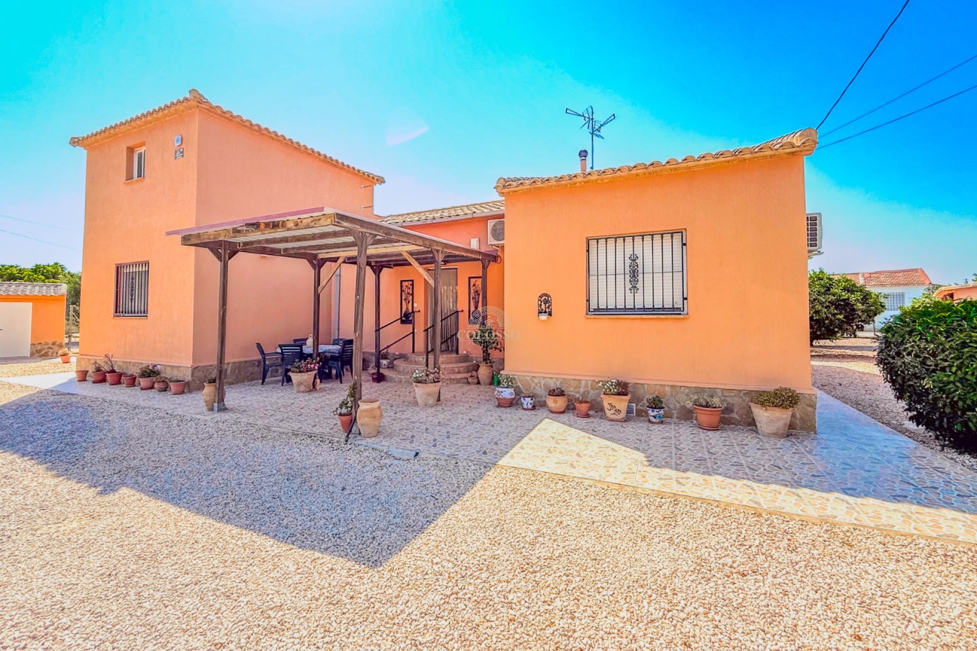 Resale - Chalet -
Rafal