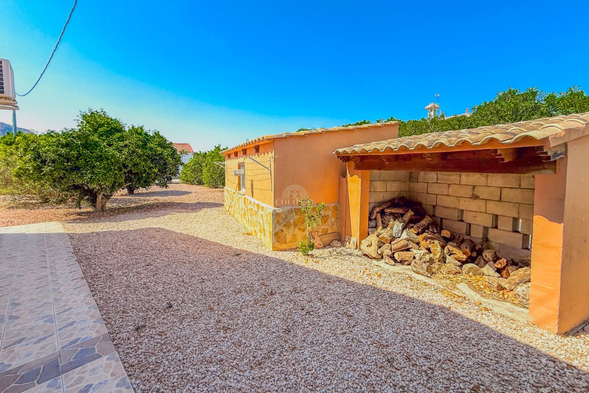 Resale - Chalet -
Rafal