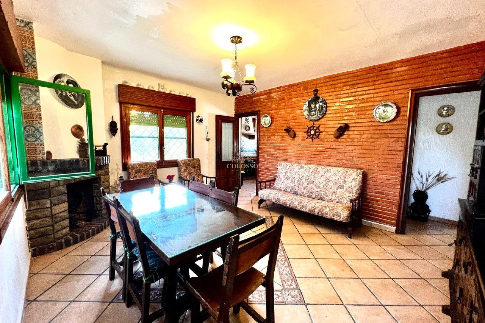 Resale - Chalet -
San Vicente del Raspeig - Sol y Luz