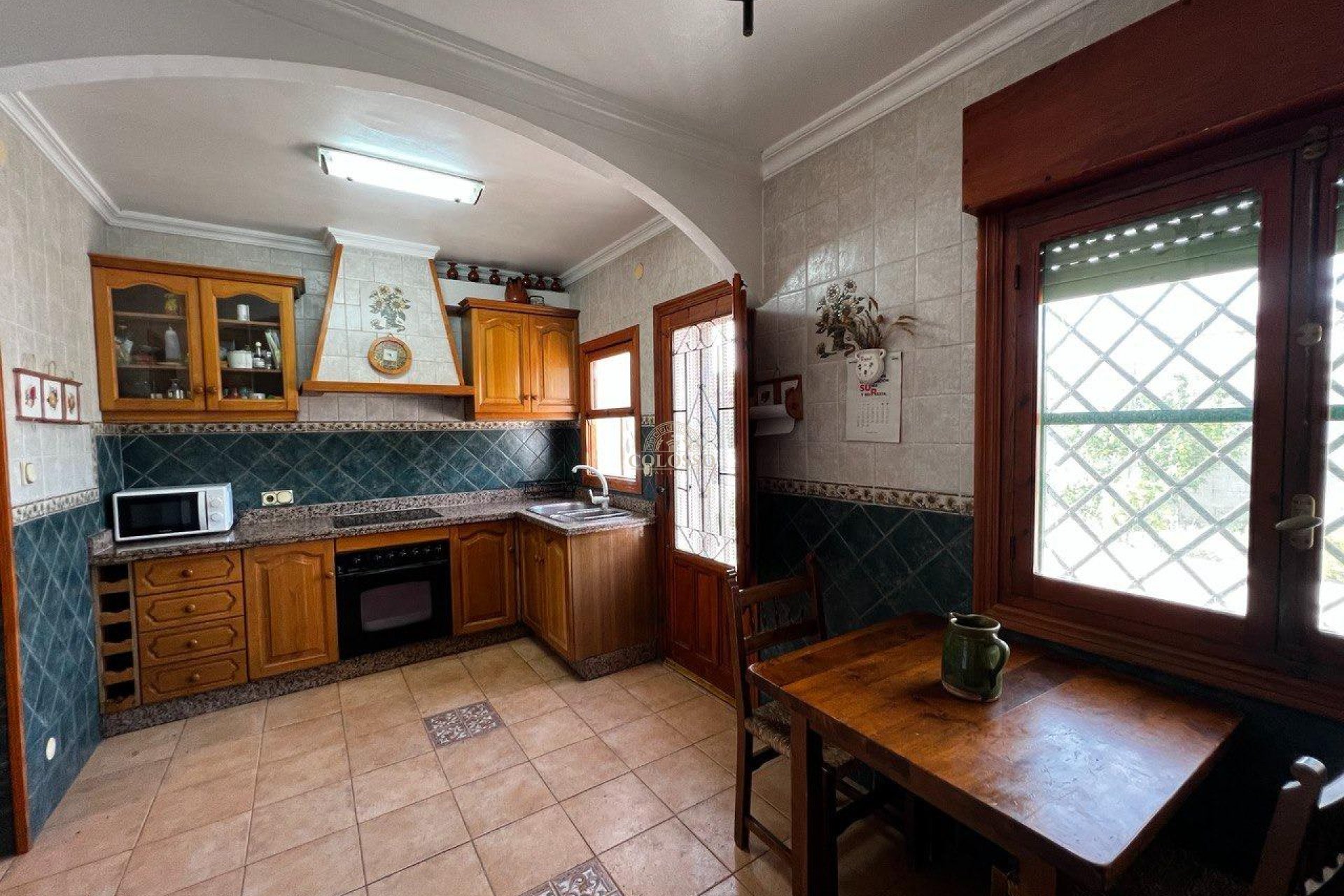 Resale - Chalet -
San Vicente del Raspeig - Sol y Luz