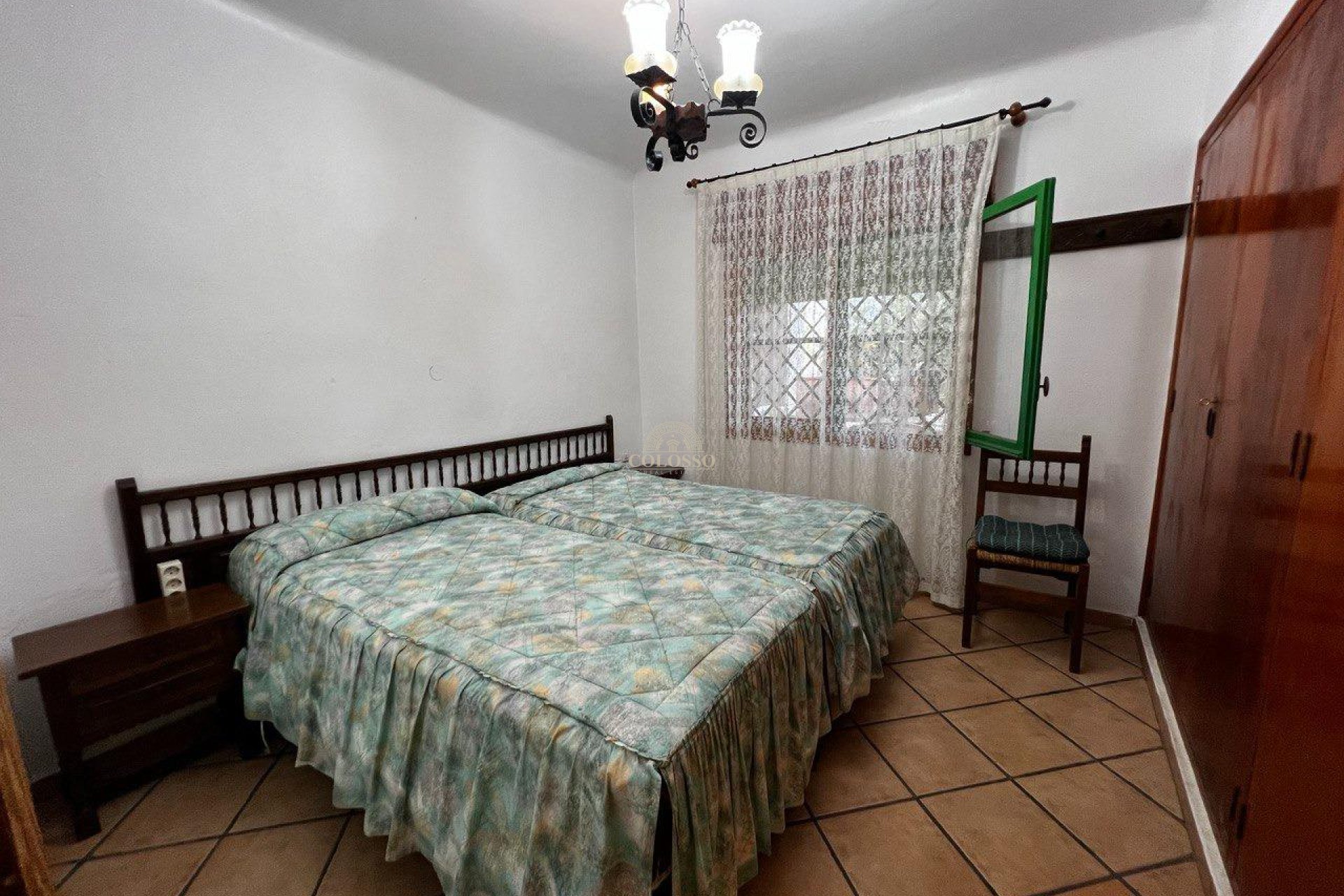 Resale - Chalet -
San Vicente del Raspeig - Sol y Luz