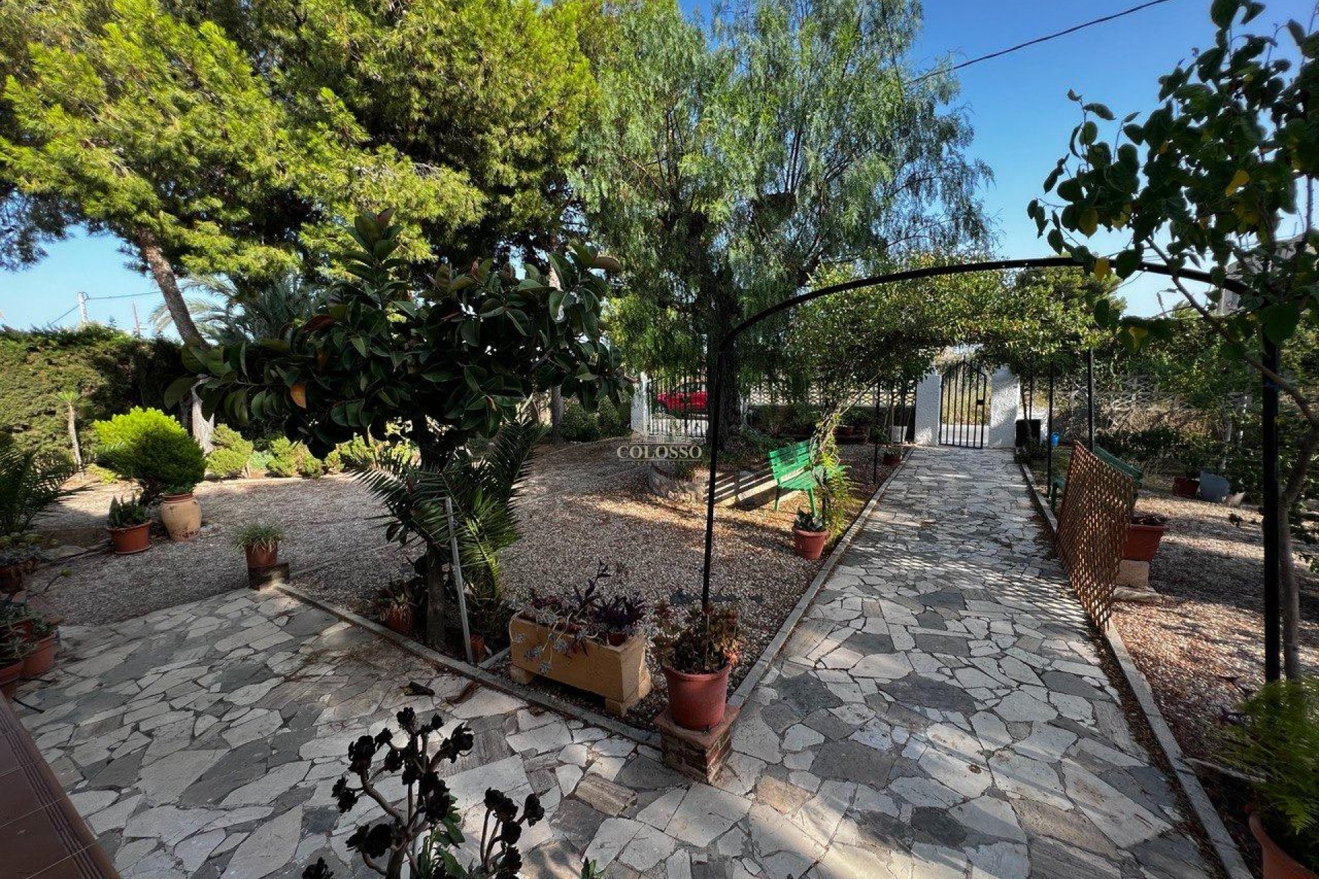 Resale - Chalet -
San Vicente del Raspeig - Sol y Luz