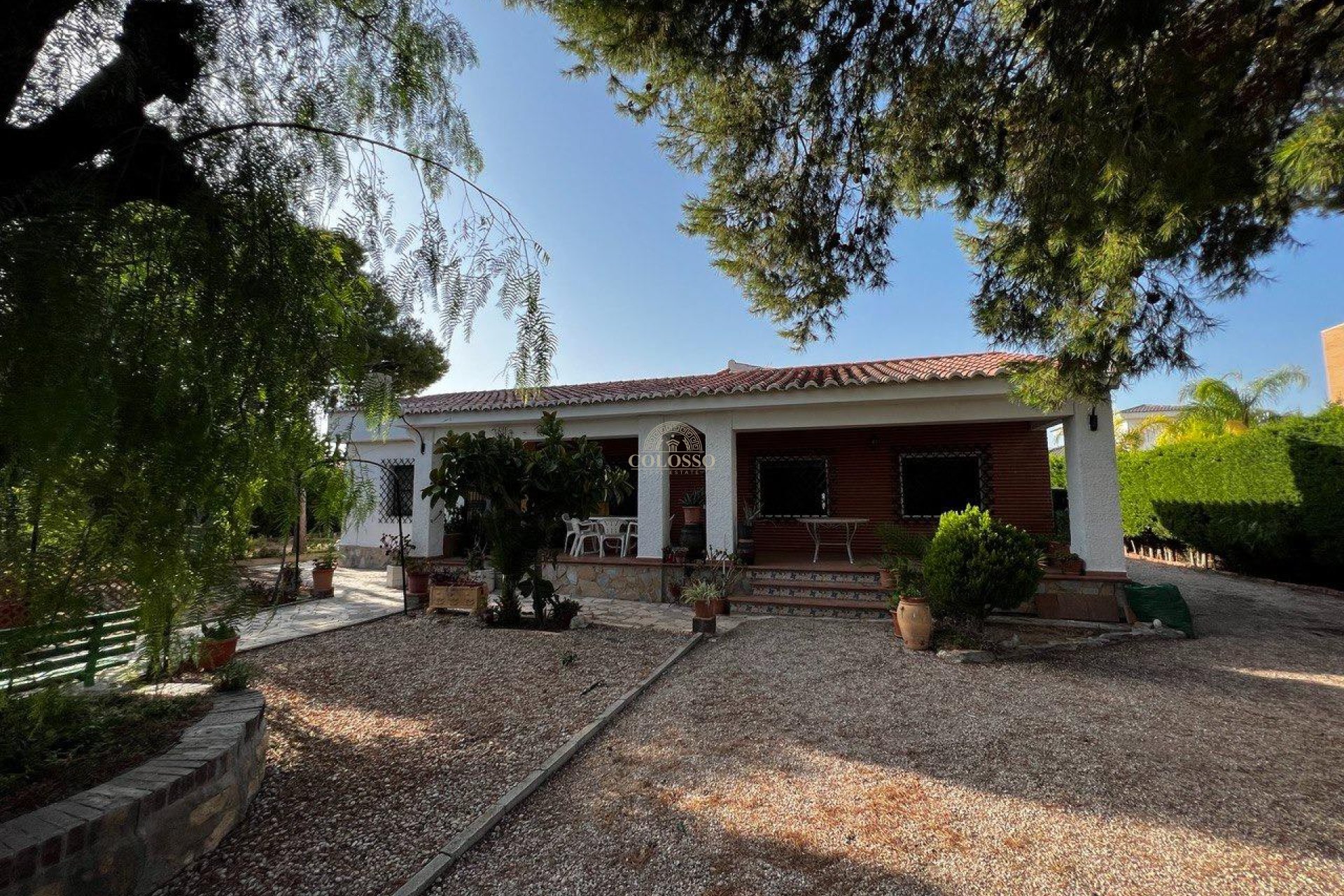 Resale - Chalet -
San Vicente del Raspeig - Sol y Luz