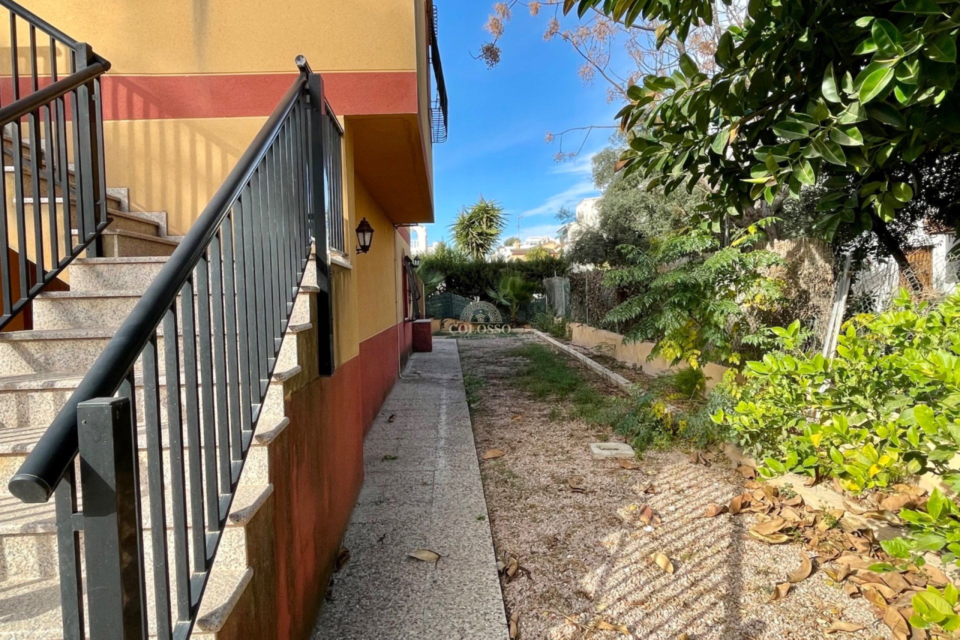 Resale - Chalet -
Torrevieja - Los Frutales