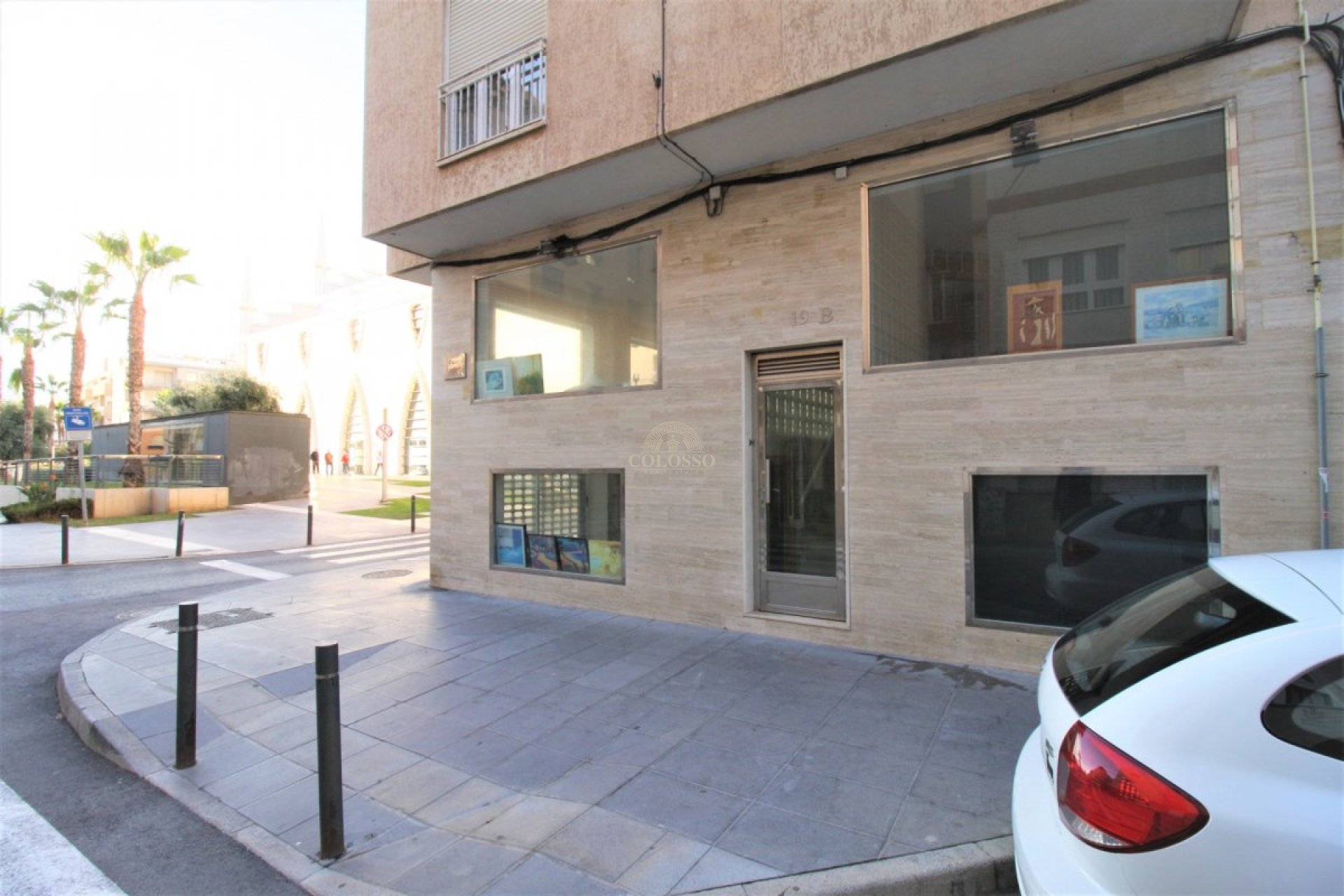 Resale - Commercial Premises -
Torrevieja - Centro