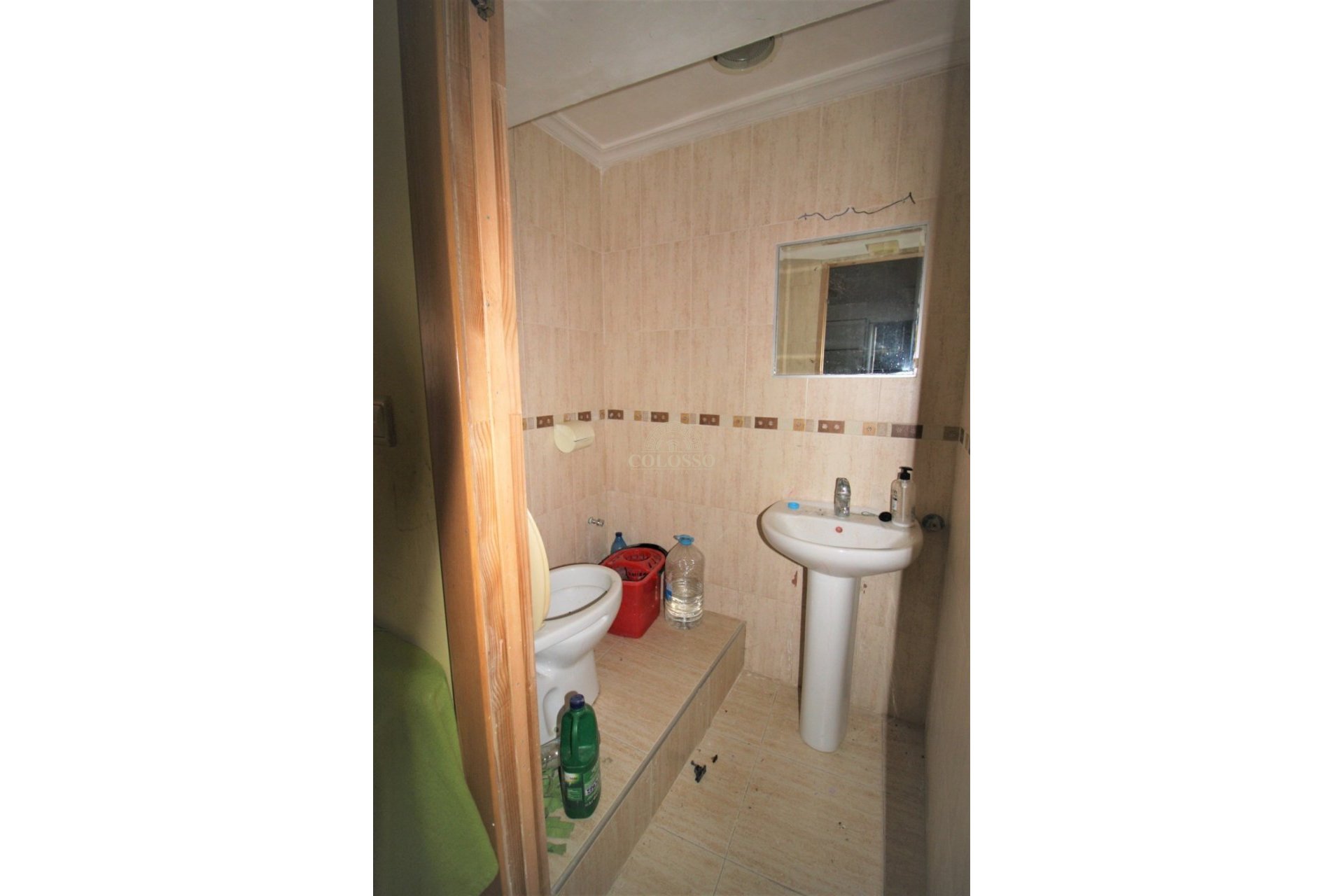 Resale - Commercial Premises -
Torrevieja - Centro