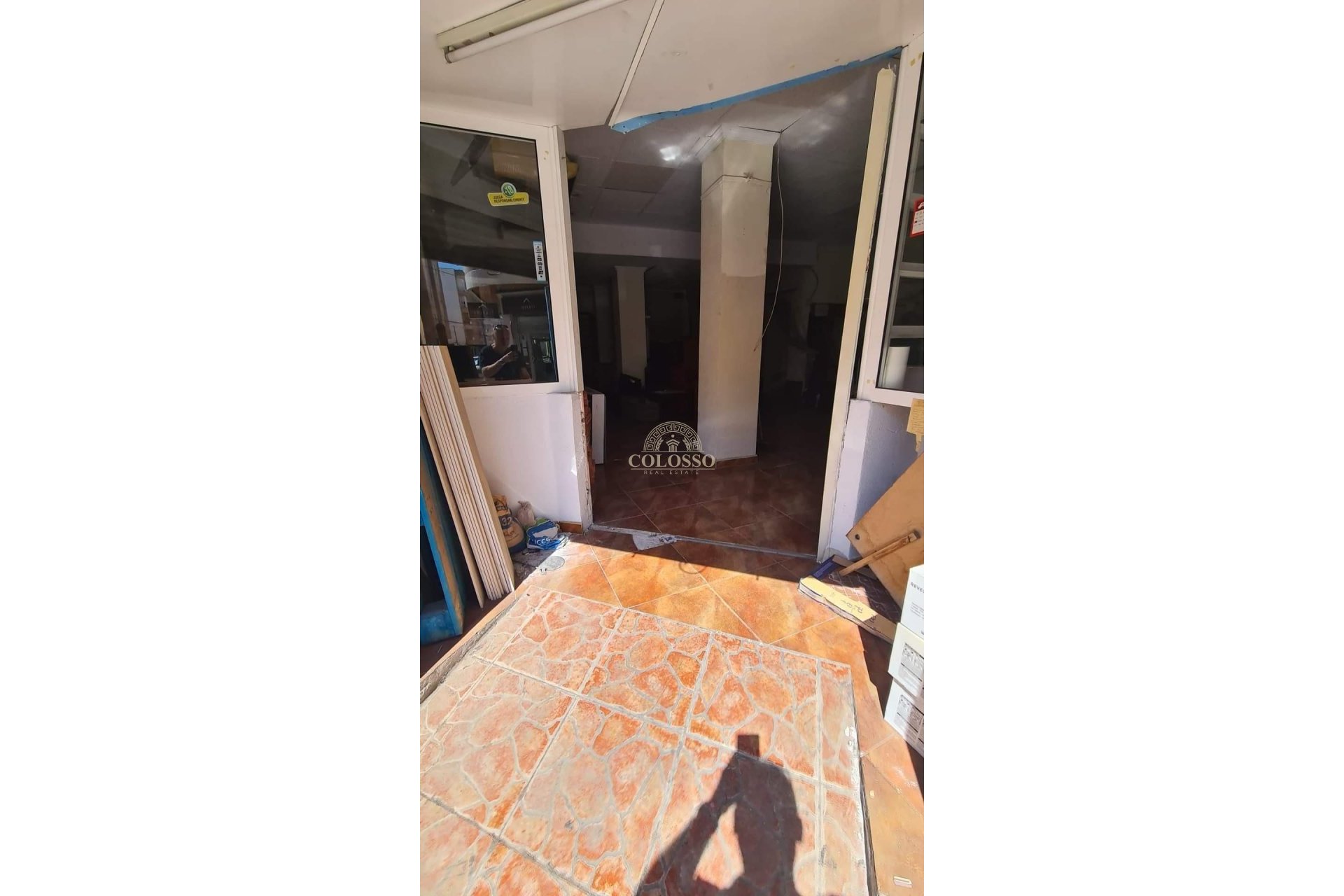 Resale - Commercial Premises -
Torrevieja - Centro