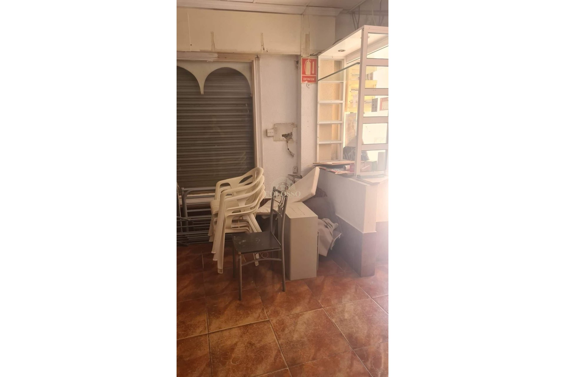 Resale - Commercial Premises -
Torrevieja - Centro