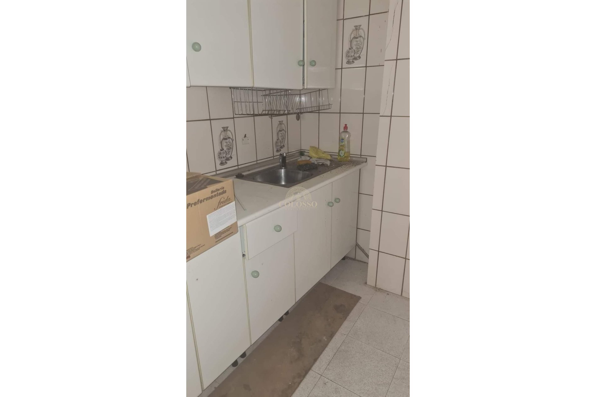 Resale - Commercial Premises -
Torrevieja - Centro
