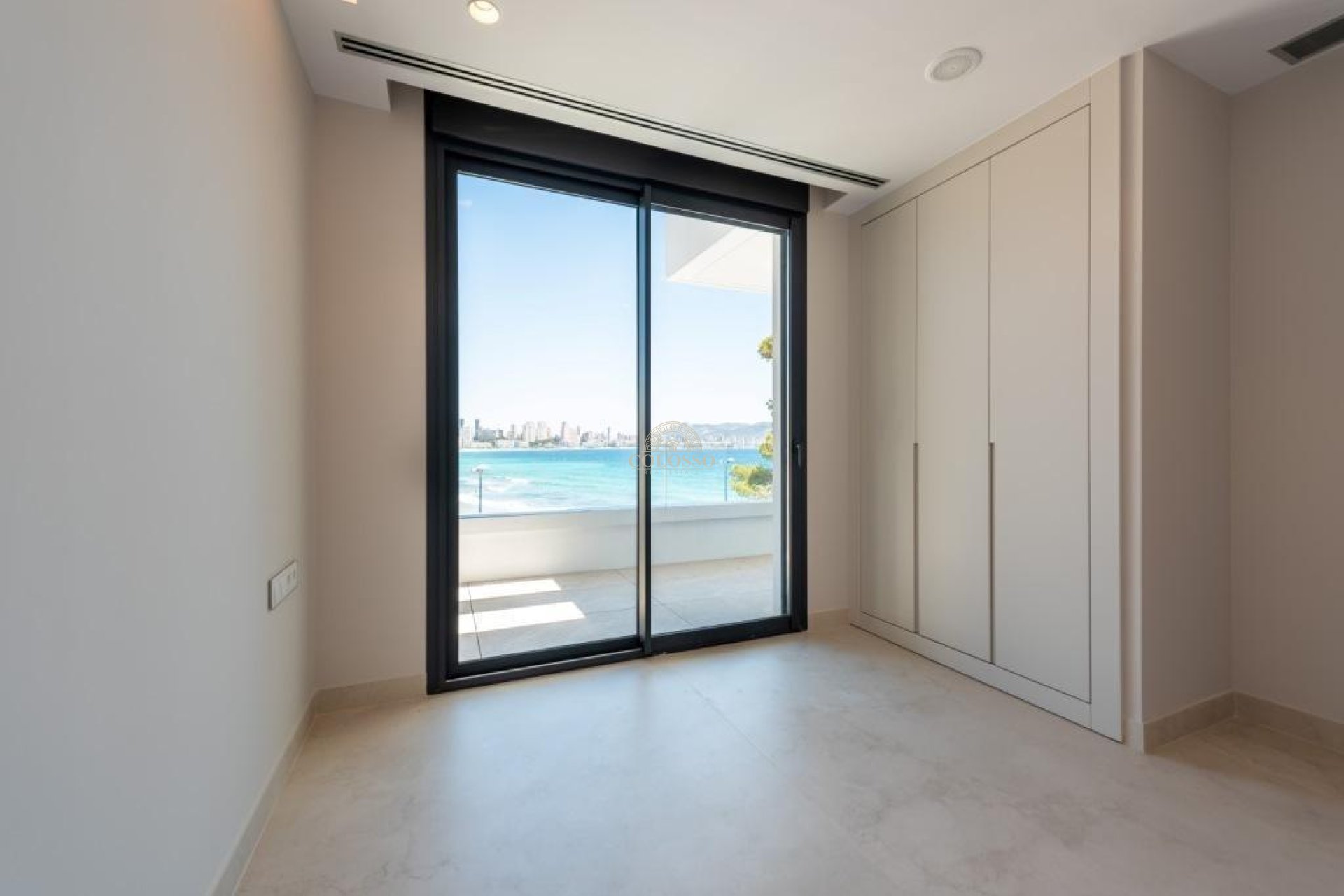 Resale - Duplex -
Benidorm - Poniente