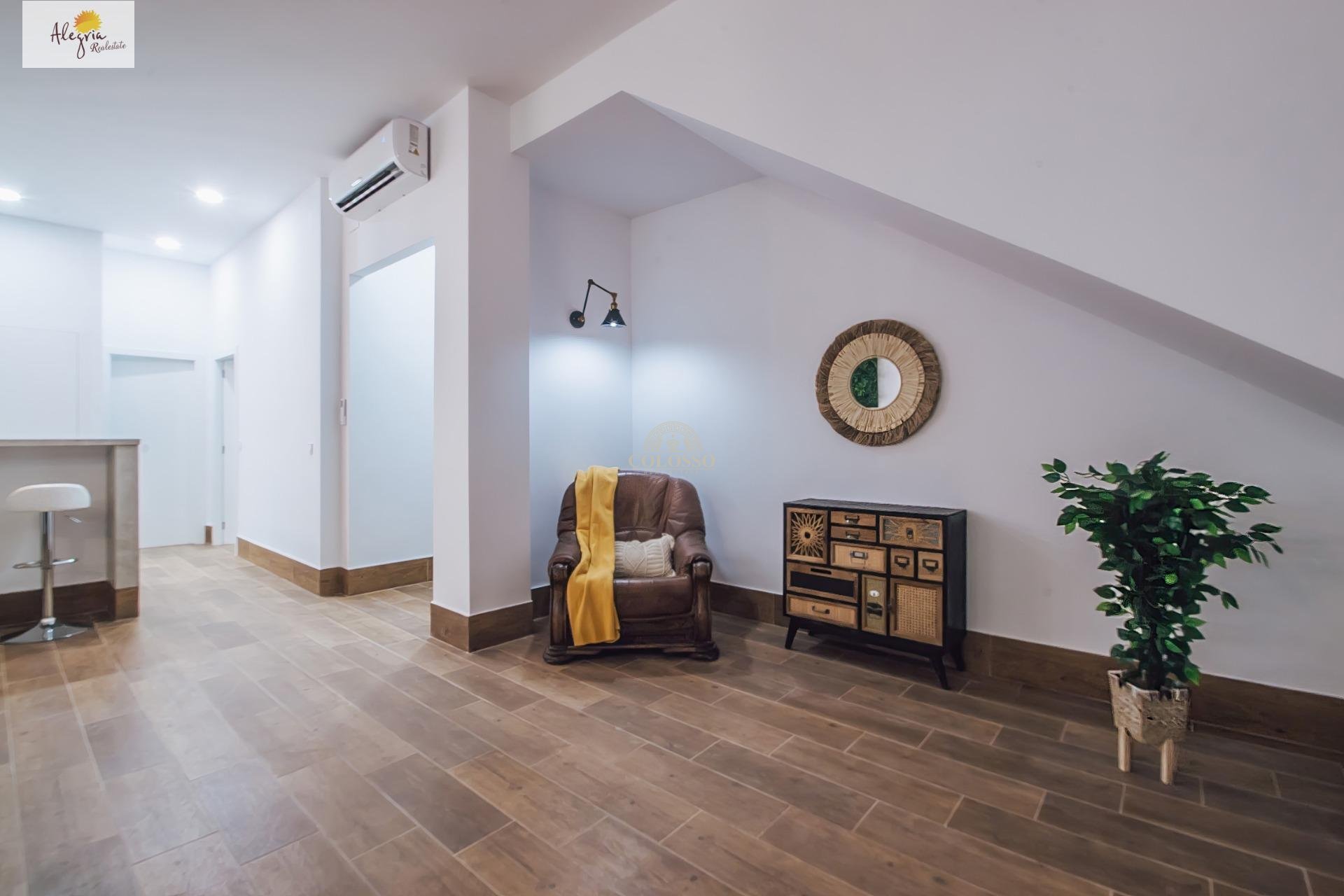 Resale - Edificio -
Alicante - Carolinas Bajas