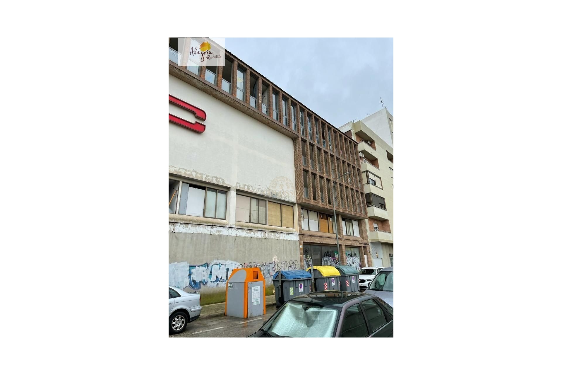 Resale - Edificio -
Gandía - Barrio de corea