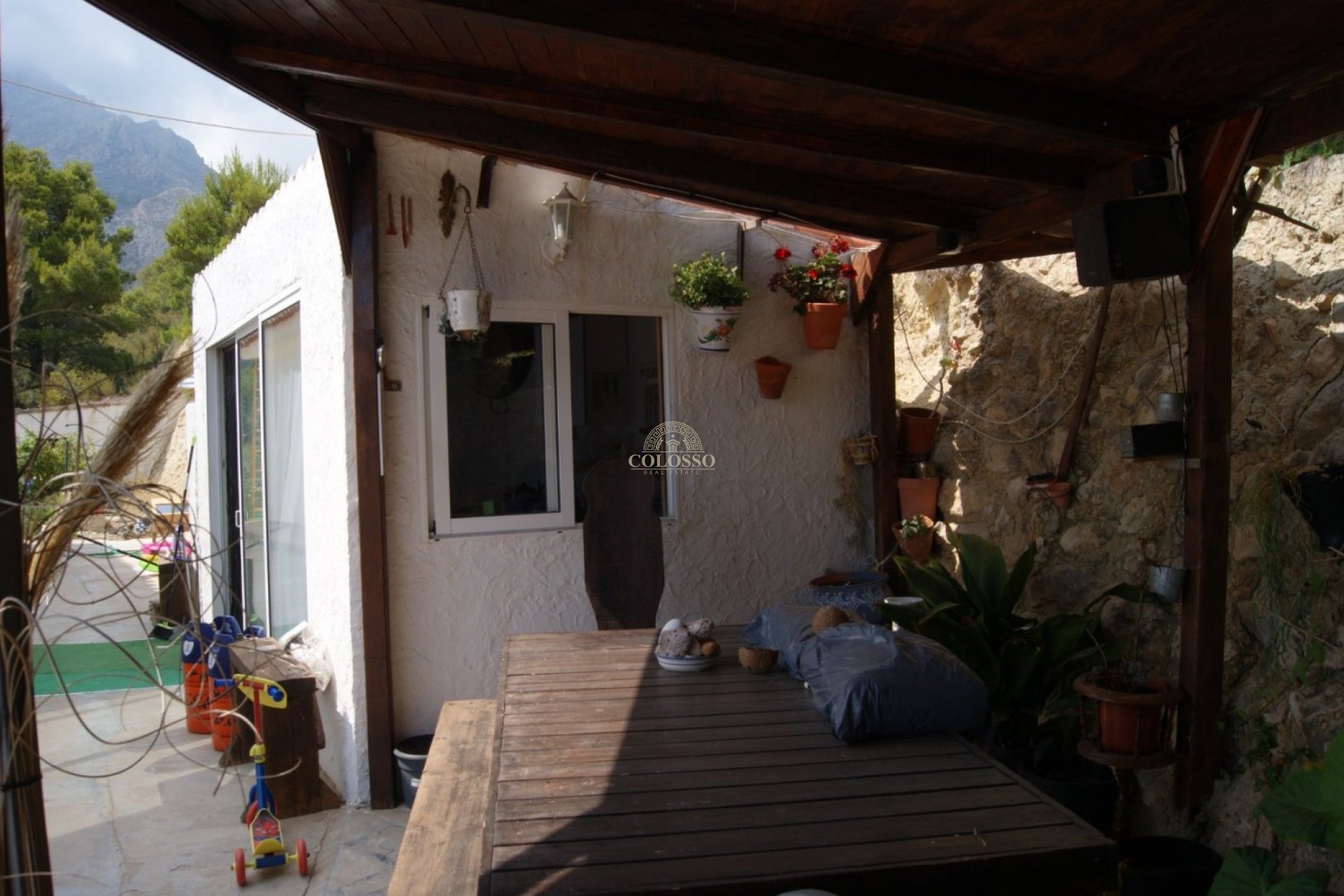 Resale - Finca rústica -
Finestrat - Finestrat pueblo