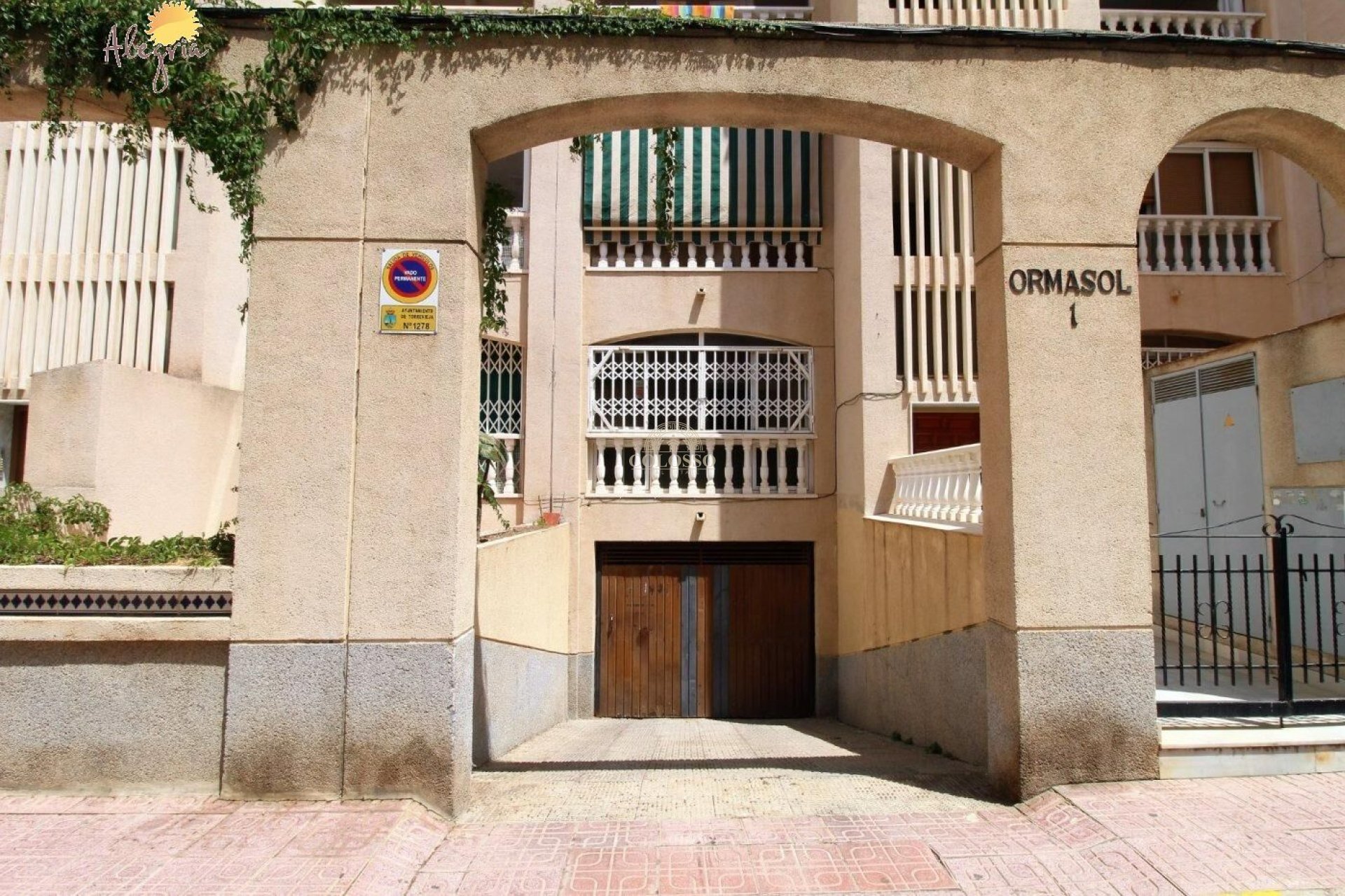 Resale - Garage -
Torrevieja - Habaneras