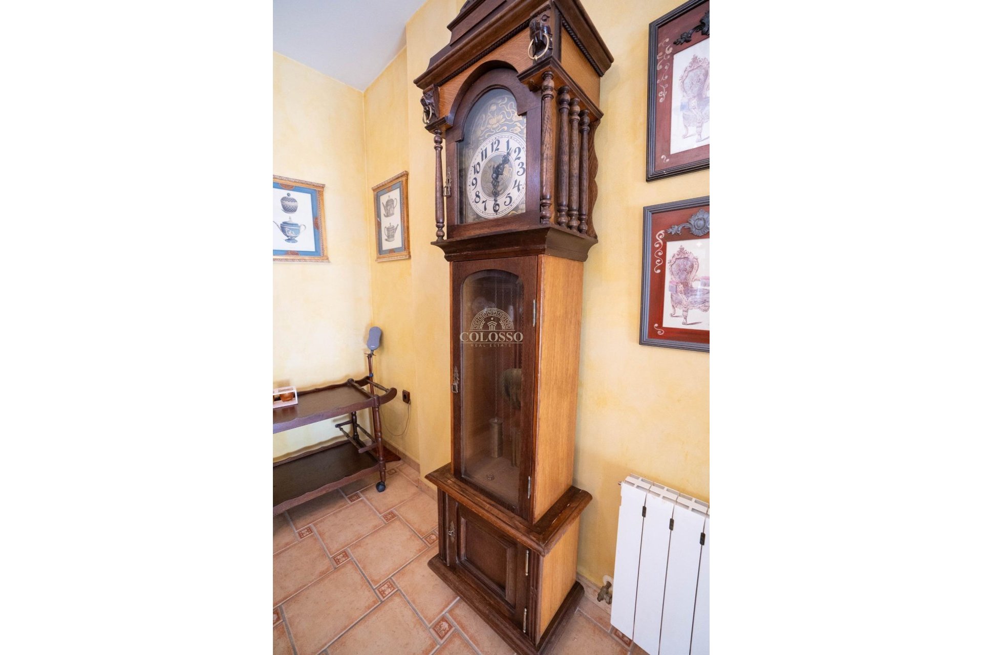 Resale - Inmueble singular -
San Miguel de Salinas - CENTRO