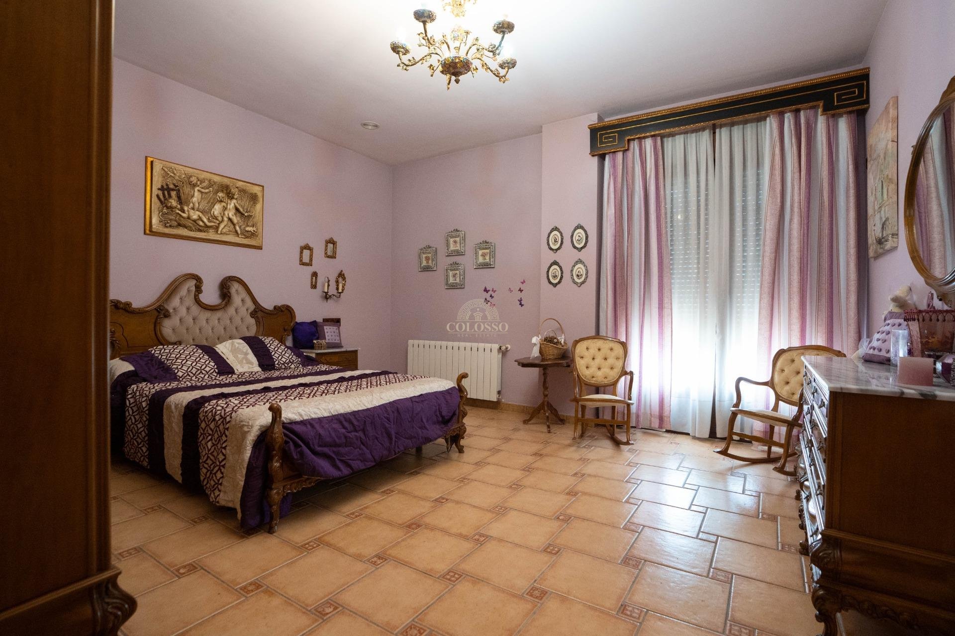 Resale - Inmueble singular -
San Miguel de Salinas - CENTRO