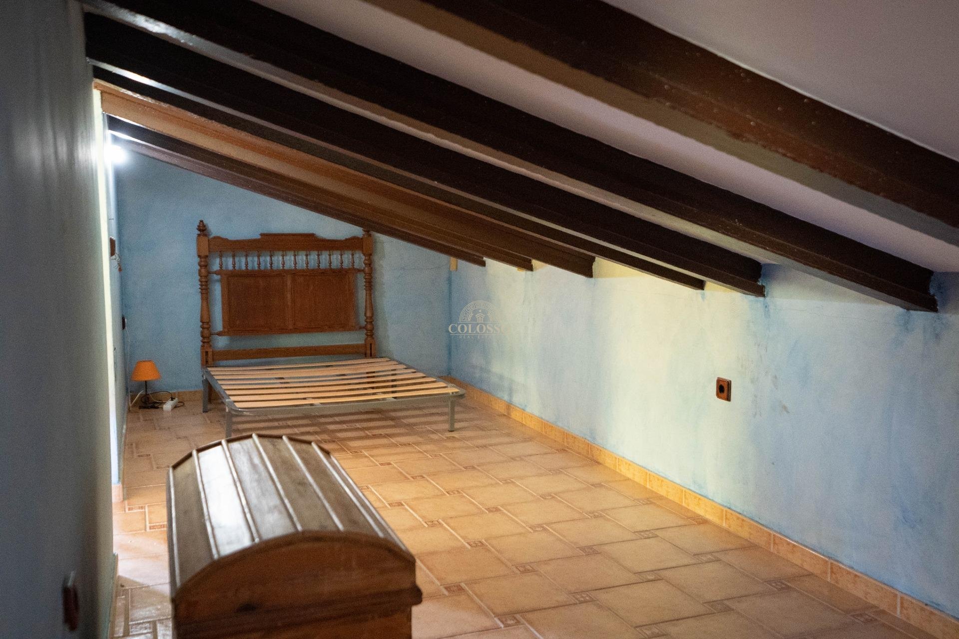 Resale - Inmueble singular -
San Miguel de Salinas - CENTRO