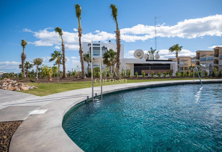 Resale - Loft -
Torrevieja - Los altos