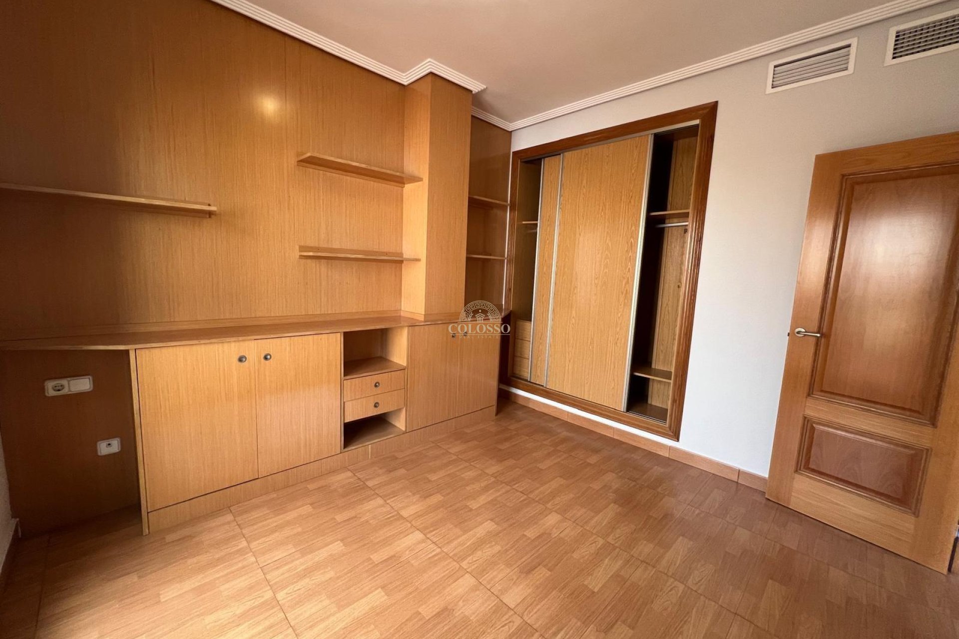 Resale - Penthouse -
Torrevieja - Centro