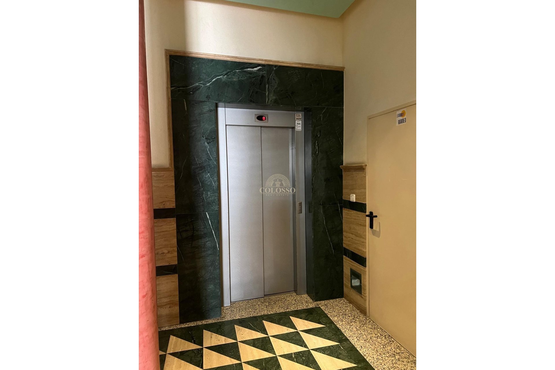 Resale - Penthouse -
Torrevieja - Centro